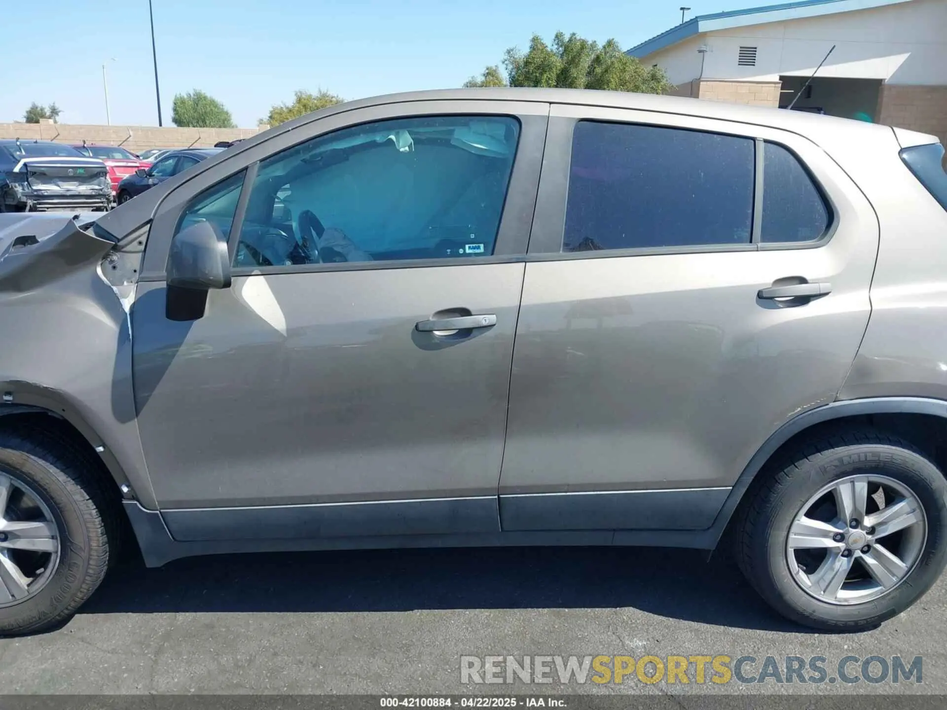 15 Фотография поврежденного автомобиля KL7CJKSB3LB353522 CHEVROLET TRAX 2020