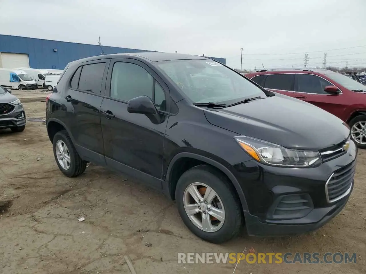 4 Photograph of a damaged car KL7CJKSB4LB047591 CHEVROLET TRAX 2020