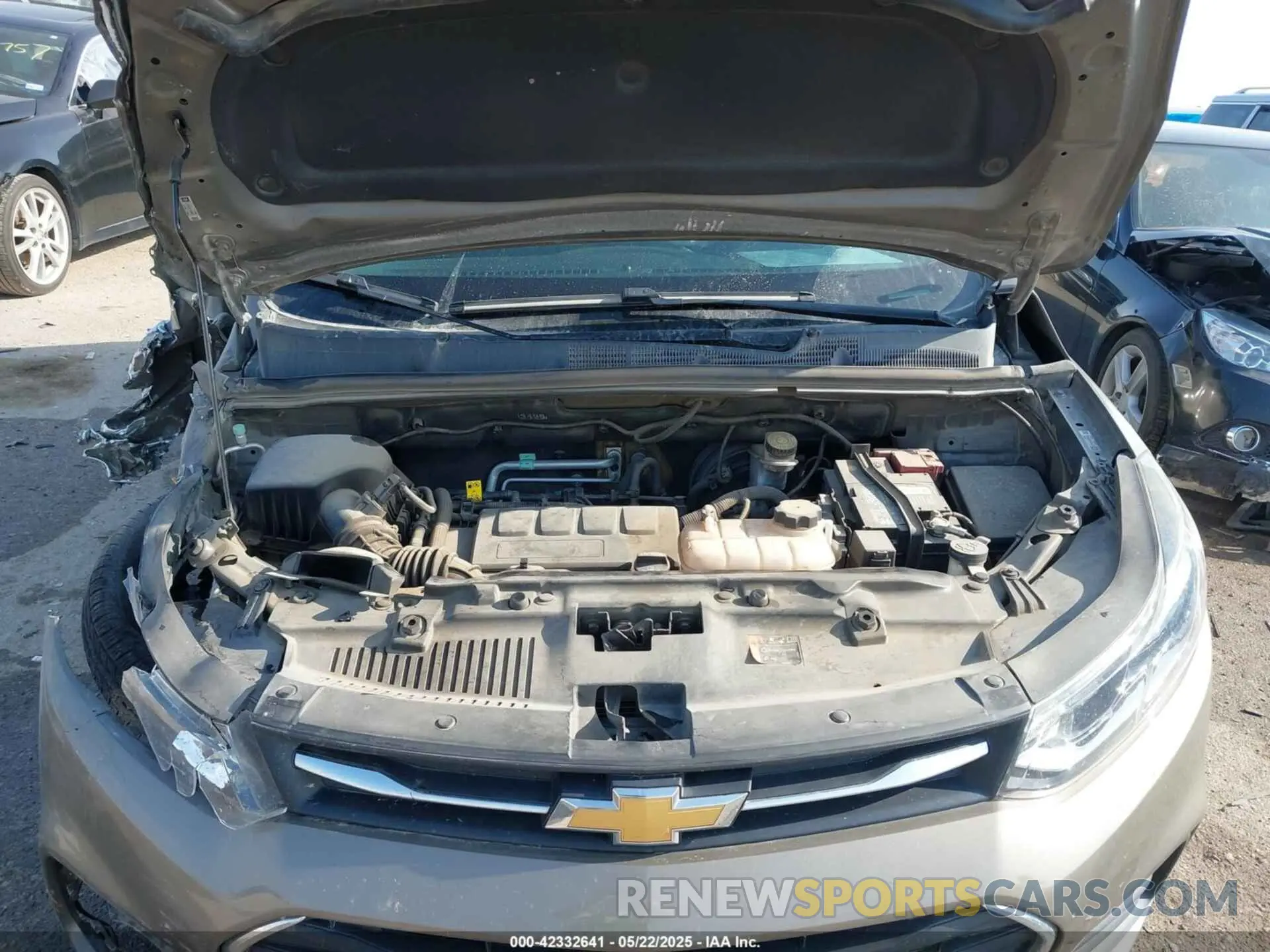 10 Photograph of a damaged car KL7CJKSB4LB334834 CHEVROLET TRAX 2020