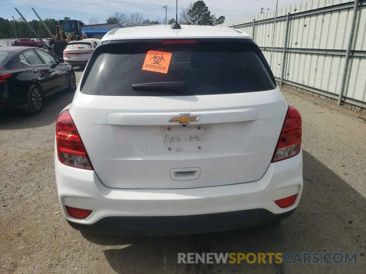 6 Фотография поврежденного автомобиля KL7CJKSB5LB045753 CHEVROLET TRAX 2020