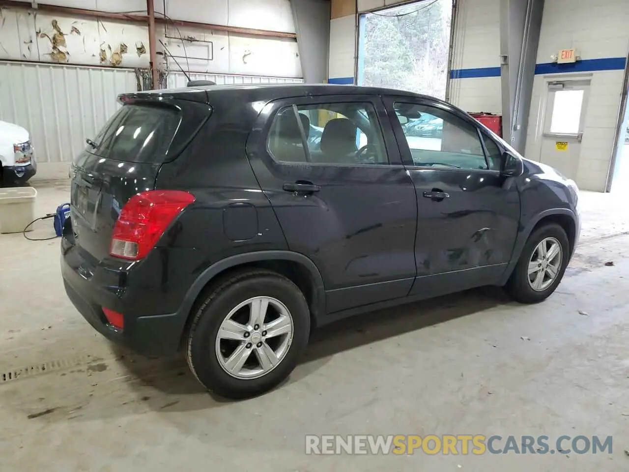 3 Фотография поврежденного автомобиля KL7CJKSB5LB090112 CHEVROLET TRAX 2020