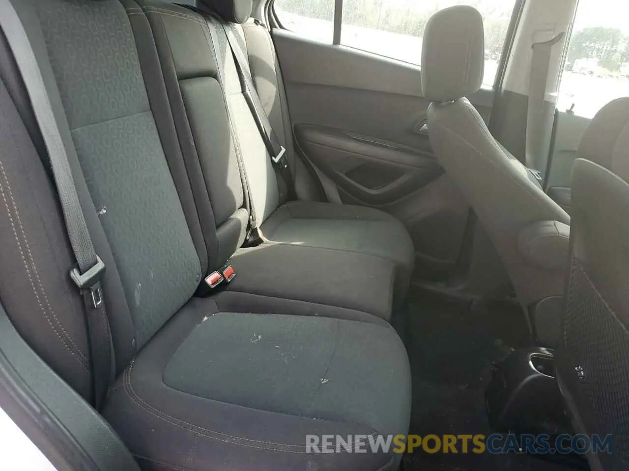 11 Фотография поврежденного автомобиля KL7CJKSB5LB091499 CHEVROLET TRAX 2020