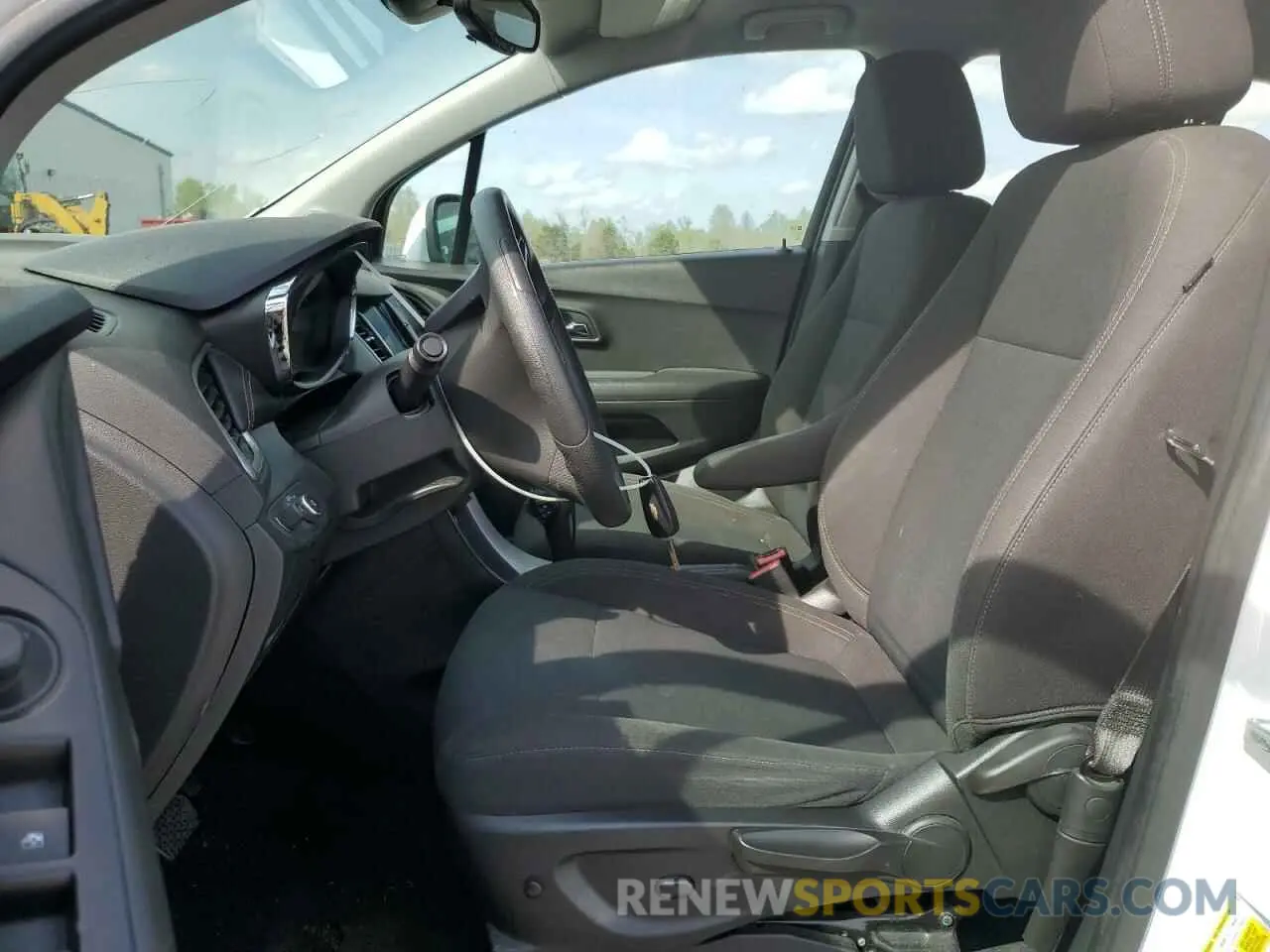 7 Фотография поврежденного автомобиля KL7CJKSB5LB091499 CHEVROLET TRAX 2020