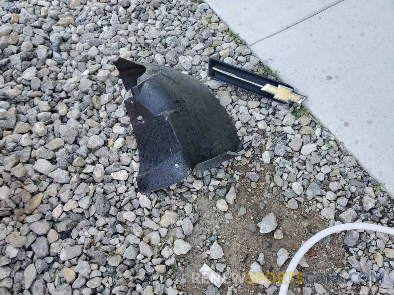 13 Photograph of a damaged car KL7CJKSB5LB318609 CHEVROLET TRAX 2020