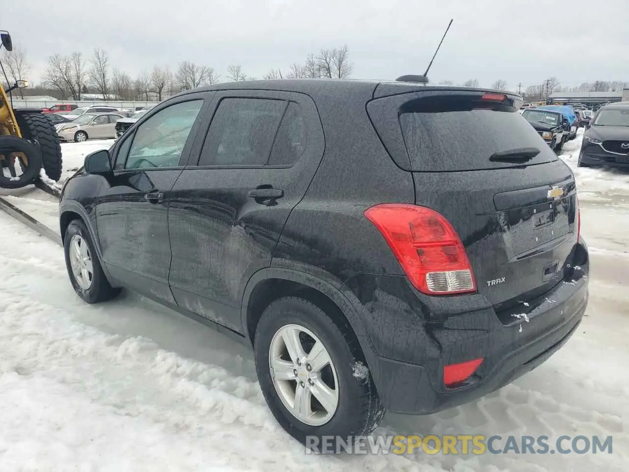 2 Photograph of a damaged car KL7CJKSB5LB321543 CHEVROLET TRAX 2020
