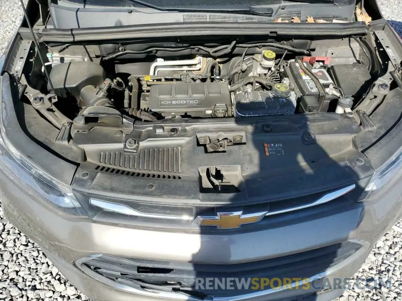 12 Фотография поврежденного автомобиля KL7CJKSB5LB336107 CHEVROLET TRAX 2020