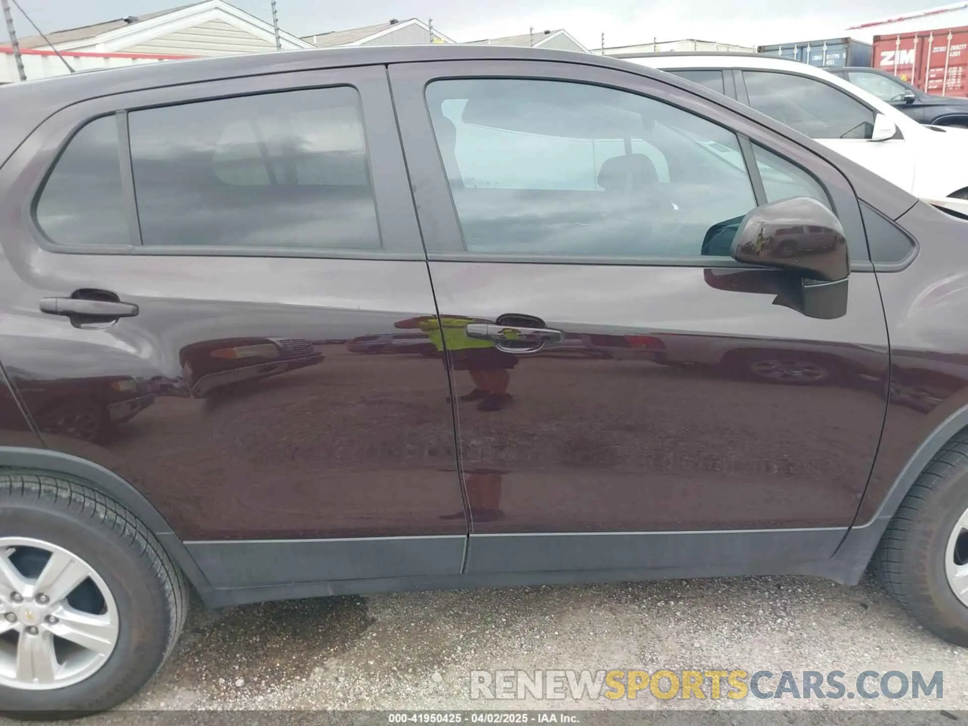 13 Фотография поврежденного автомобиля KL7CJKSB5LB352601 CHEVROLET TRAX 2020