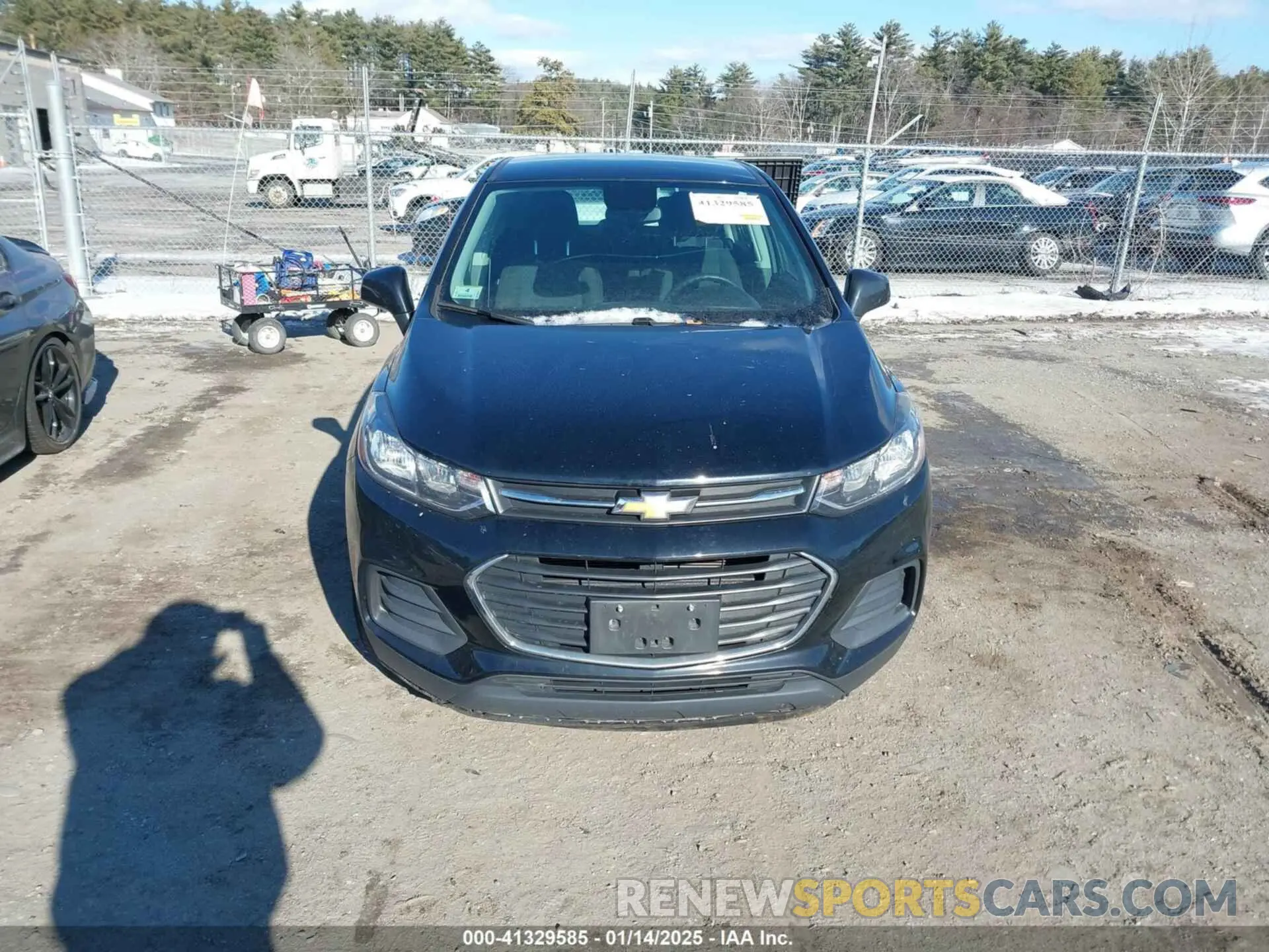 12 Фотография поврежденного автомобиля KL7CJKSB6LB090670 CHEVROLET TRAX 2020