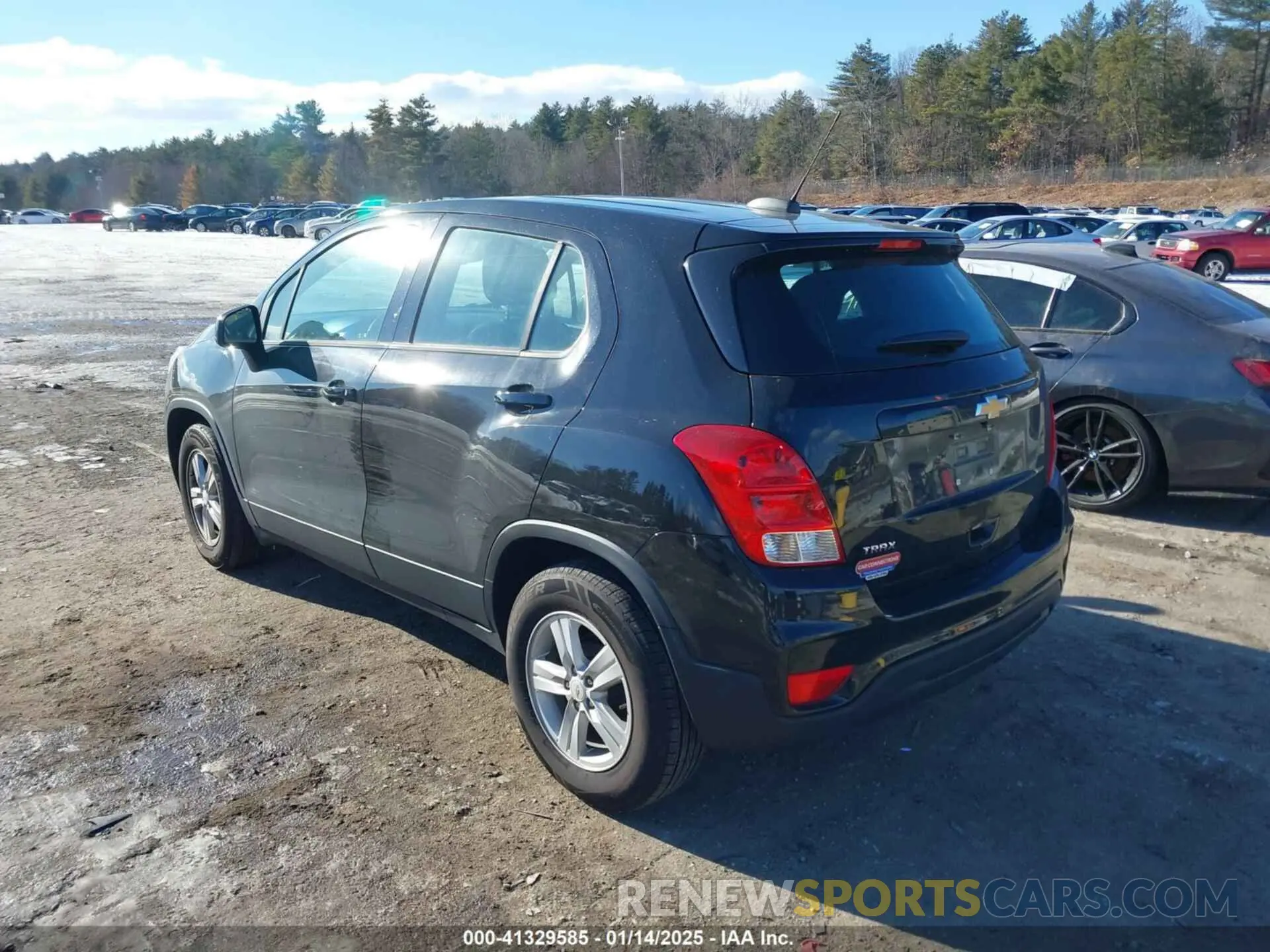 3 Фотография поврежденного автомобиля KL7CJKSB6LB090670 CHEVROLET TRAX 2020