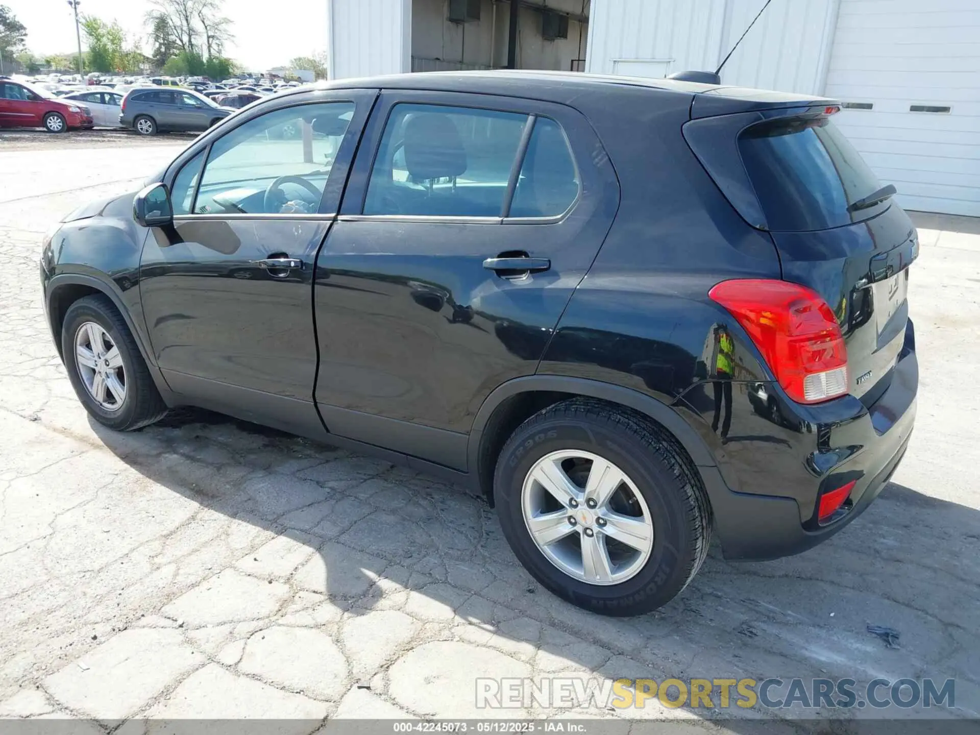 3 Фотография поврежденного автомобиля KL7CJKSB6LB337234 CHEVROLET TRAX 2020
