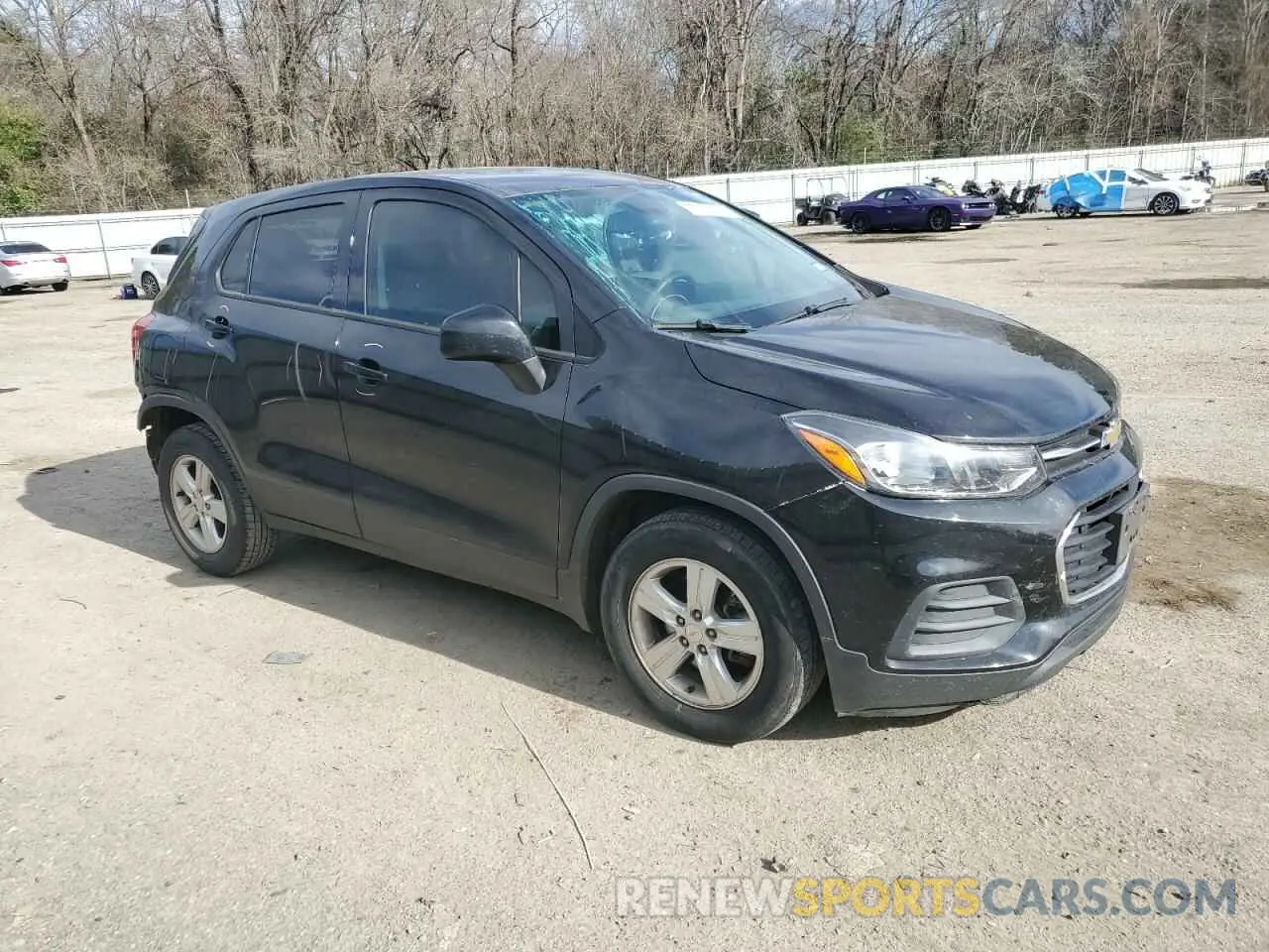 4 Фотография поврежденного автомобиля KL7CJKSB7LB040697 CHEVROLET TRAX 2020