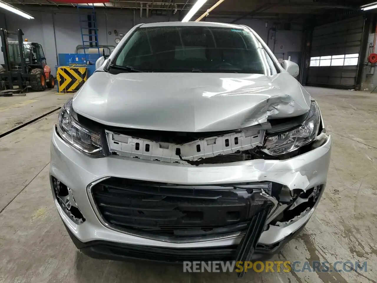 5 Photograph of a damaged car KL7CJKSB7LB327991 CHEVROLET TRAX 2020