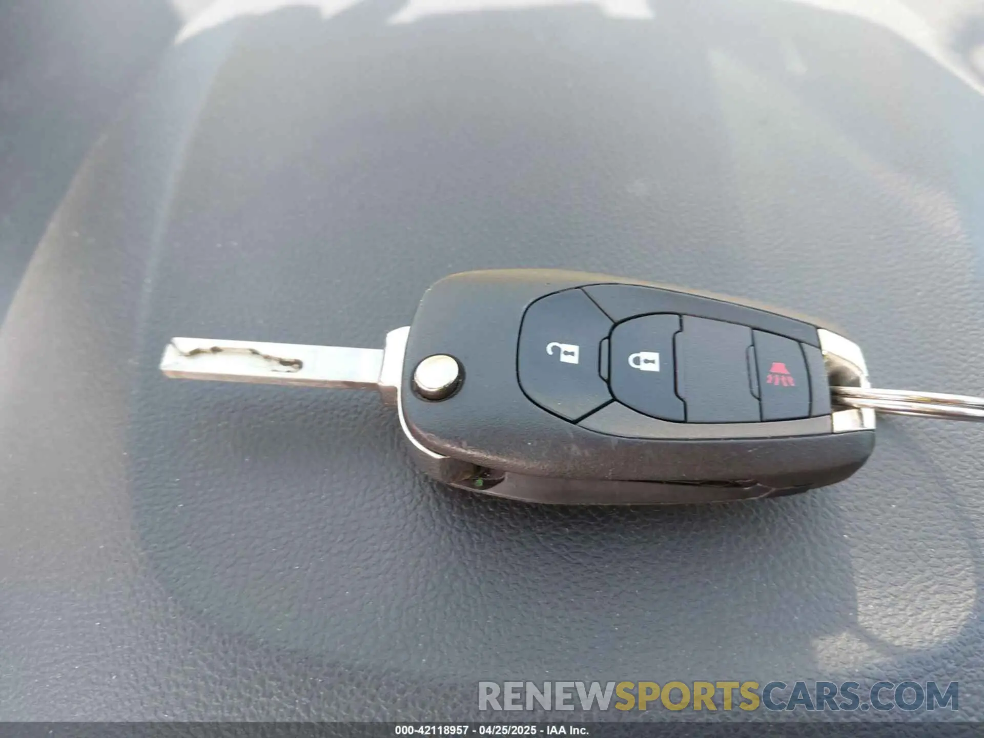 11 Фотография поврежденного автомобиля KL7CJKSB7LB346699 CHEVROLET TRAX 2020