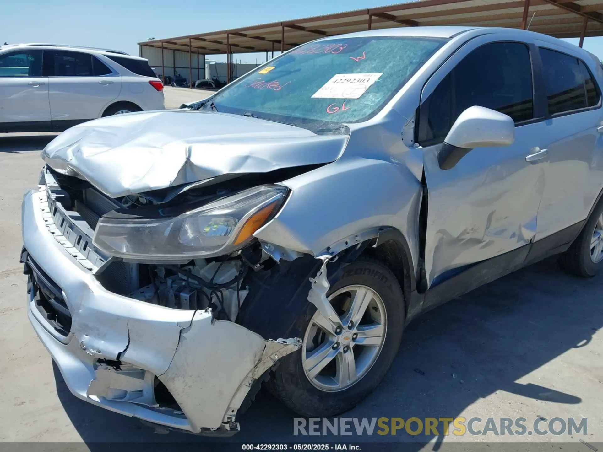 6 Photograph of a damaged car KL7CJKSB8LB030471 CHEVROLET TRAX 2020