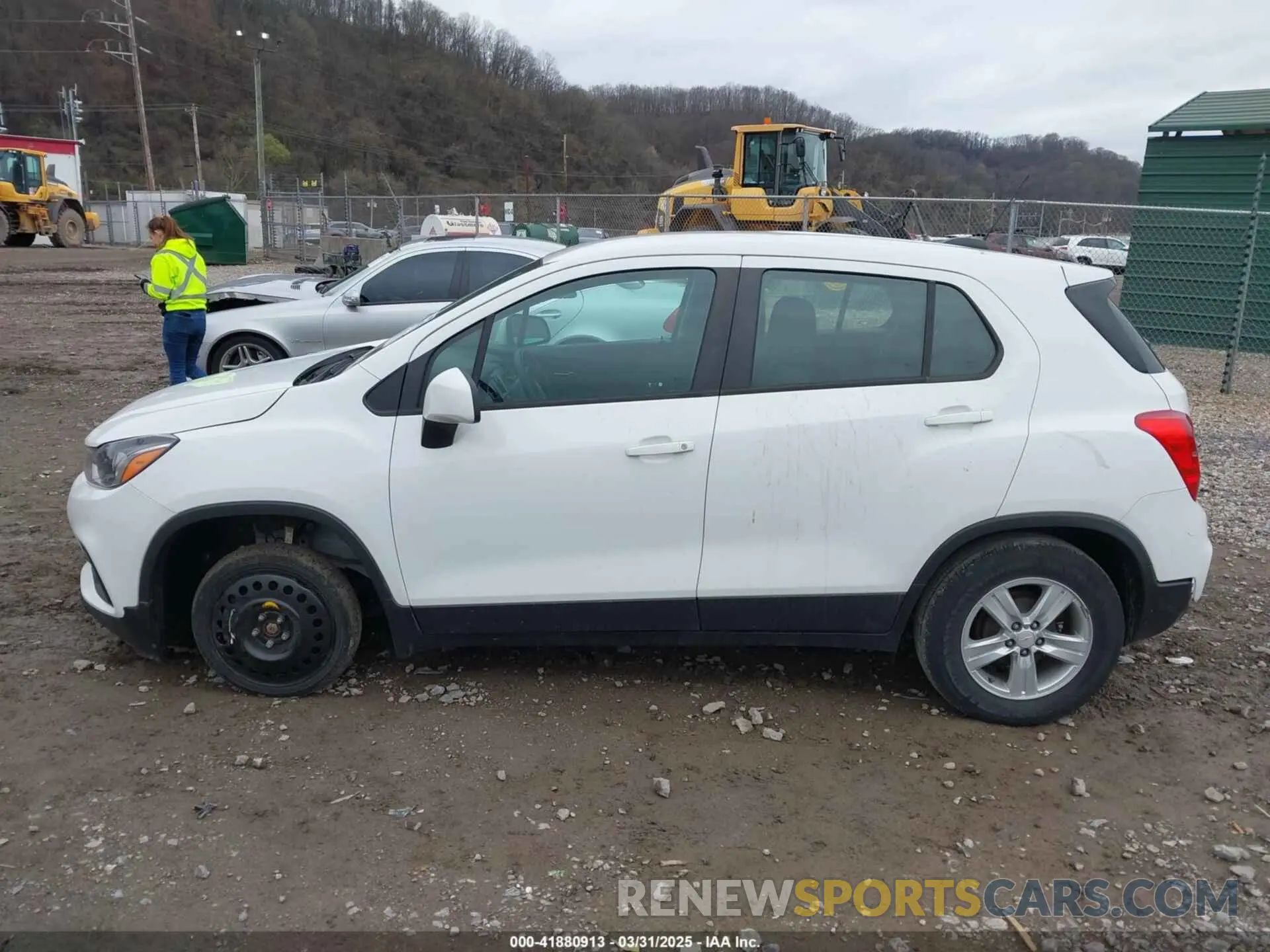 15 Photograph of a damaged car KL7CJKSB8LB066418 CHEVROLET TRAX 2020