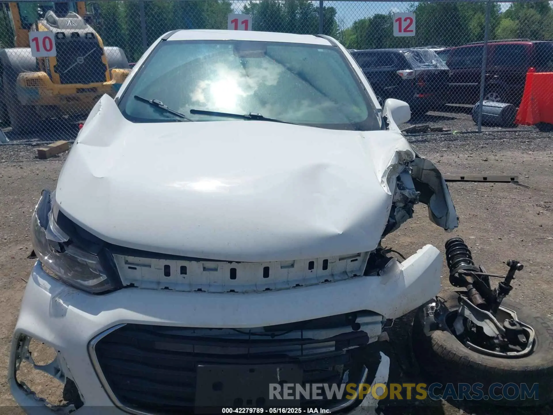 12 Фотография поврежденного автомобиля KL7CJKSB9LB051684 CHEVROLET TRAX 2020