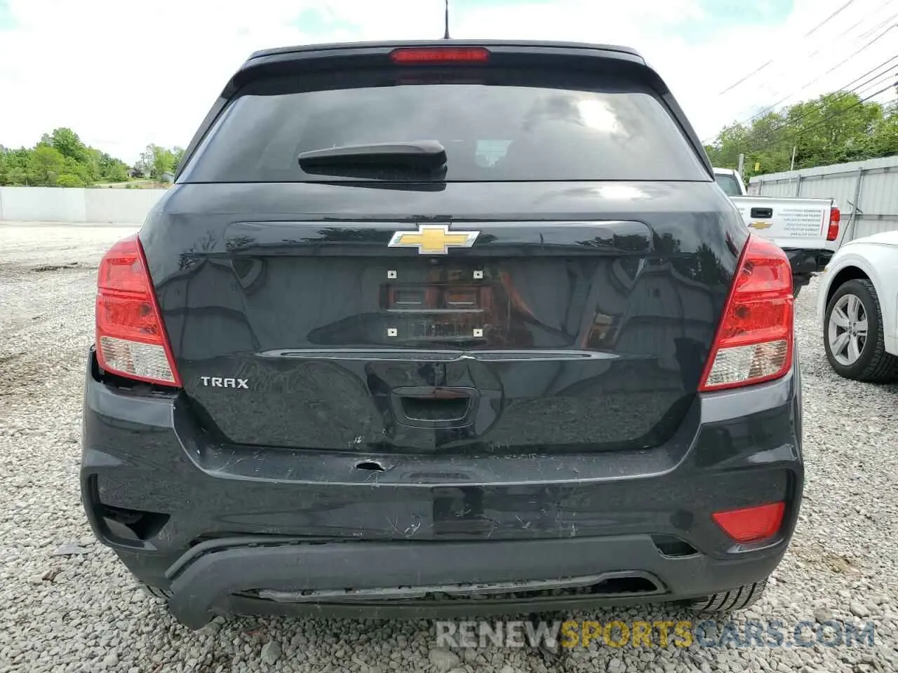 6 Photograph of a damaged car KL7CJKSB9LB090985 CHEVROLET TRAX 2020