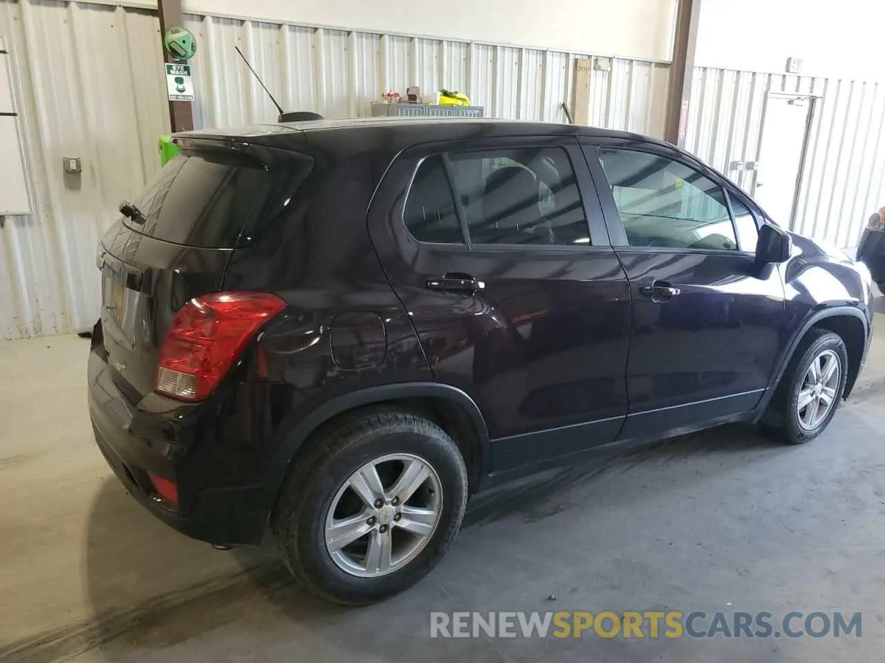 3 Photograph of a damaged car KL7CJKSB9LB344808 CHEVROLET TRAX 2020