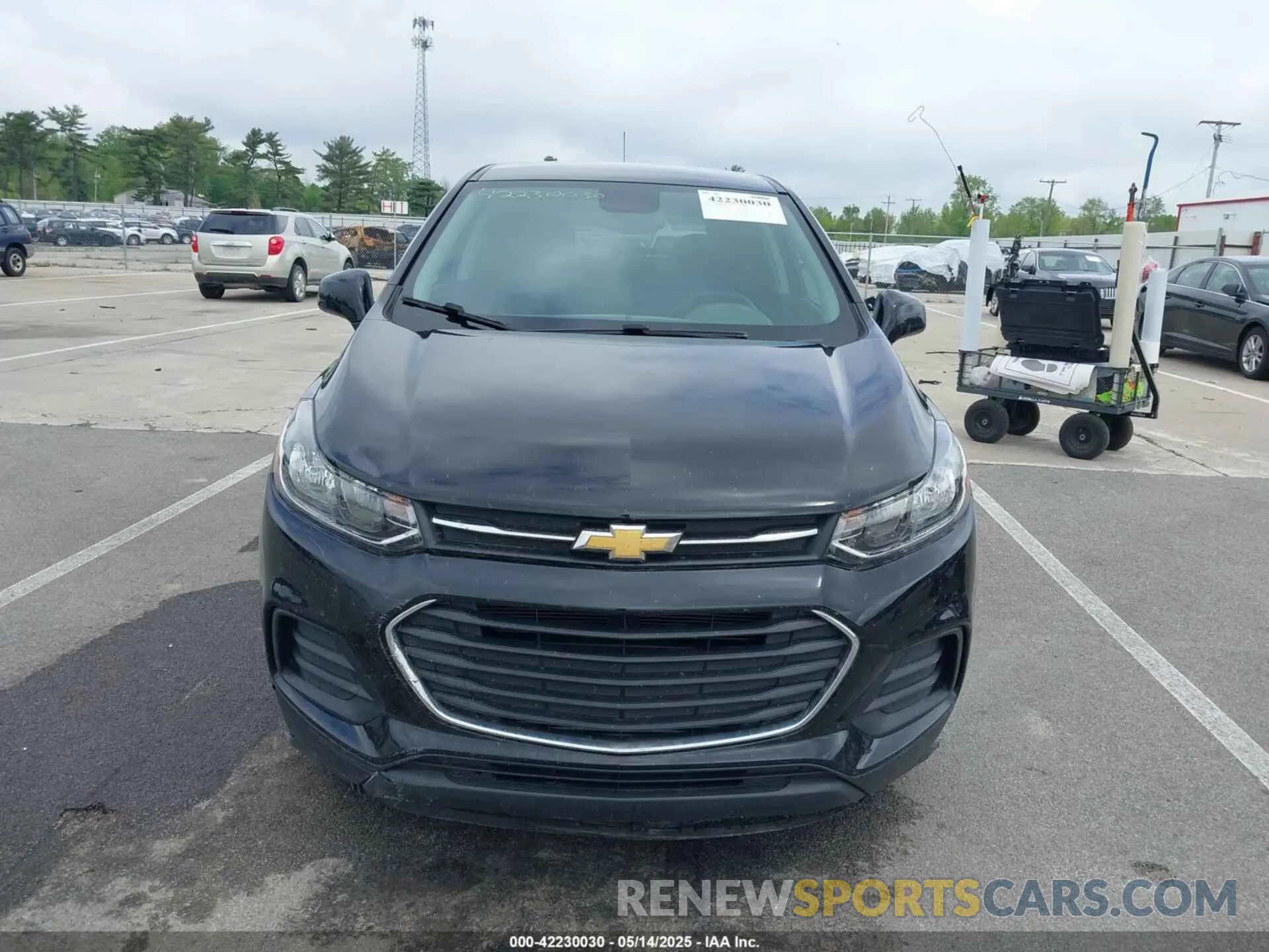 13 Photograph of a damaged car KL7CJKSBXLB020458 CHEVROLET TRAX 2020