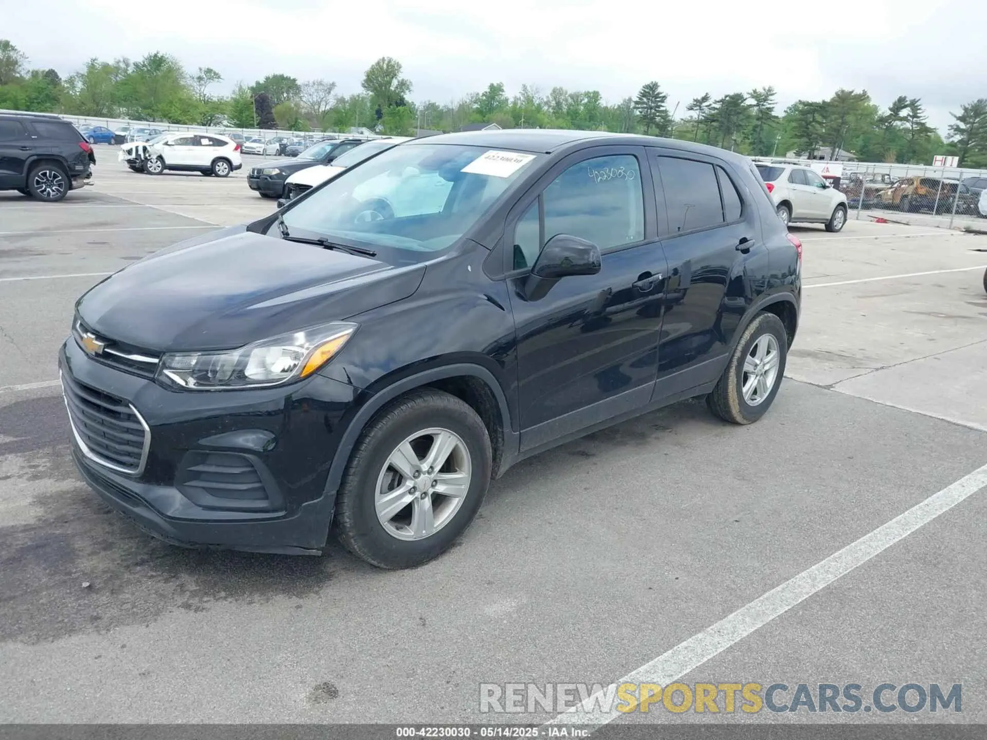 2 Photograph of a damaged car KL7CJKSBXLB020458 CHEVROLET TRAX 2020
