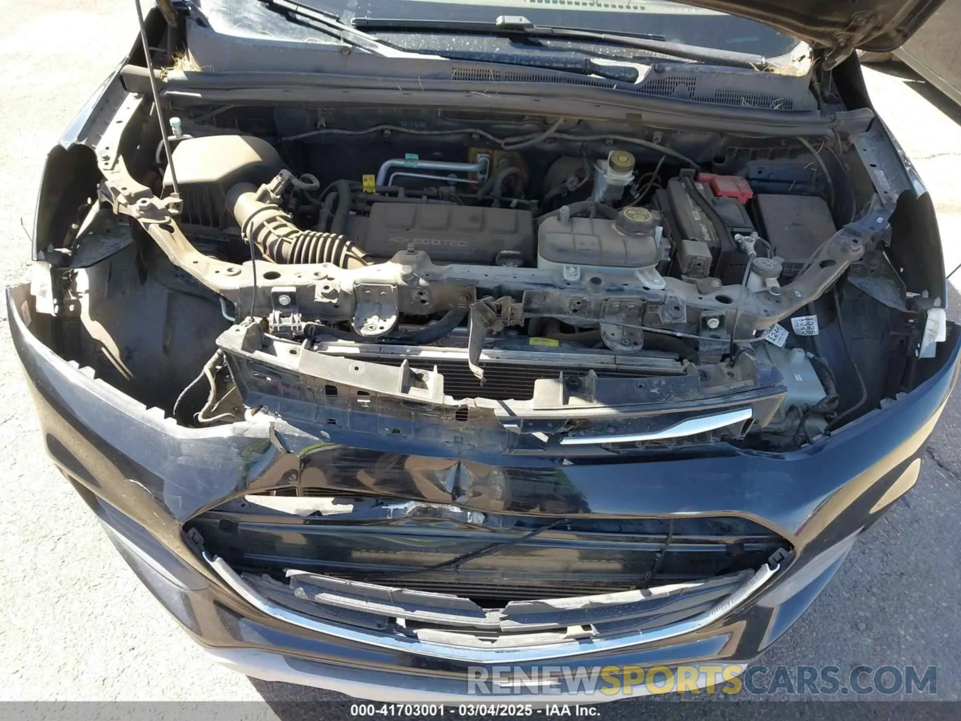 10 Фотография поврежденного автомобиля KL7CJLSB0LB042443 CHEVROLET TRAX 2020