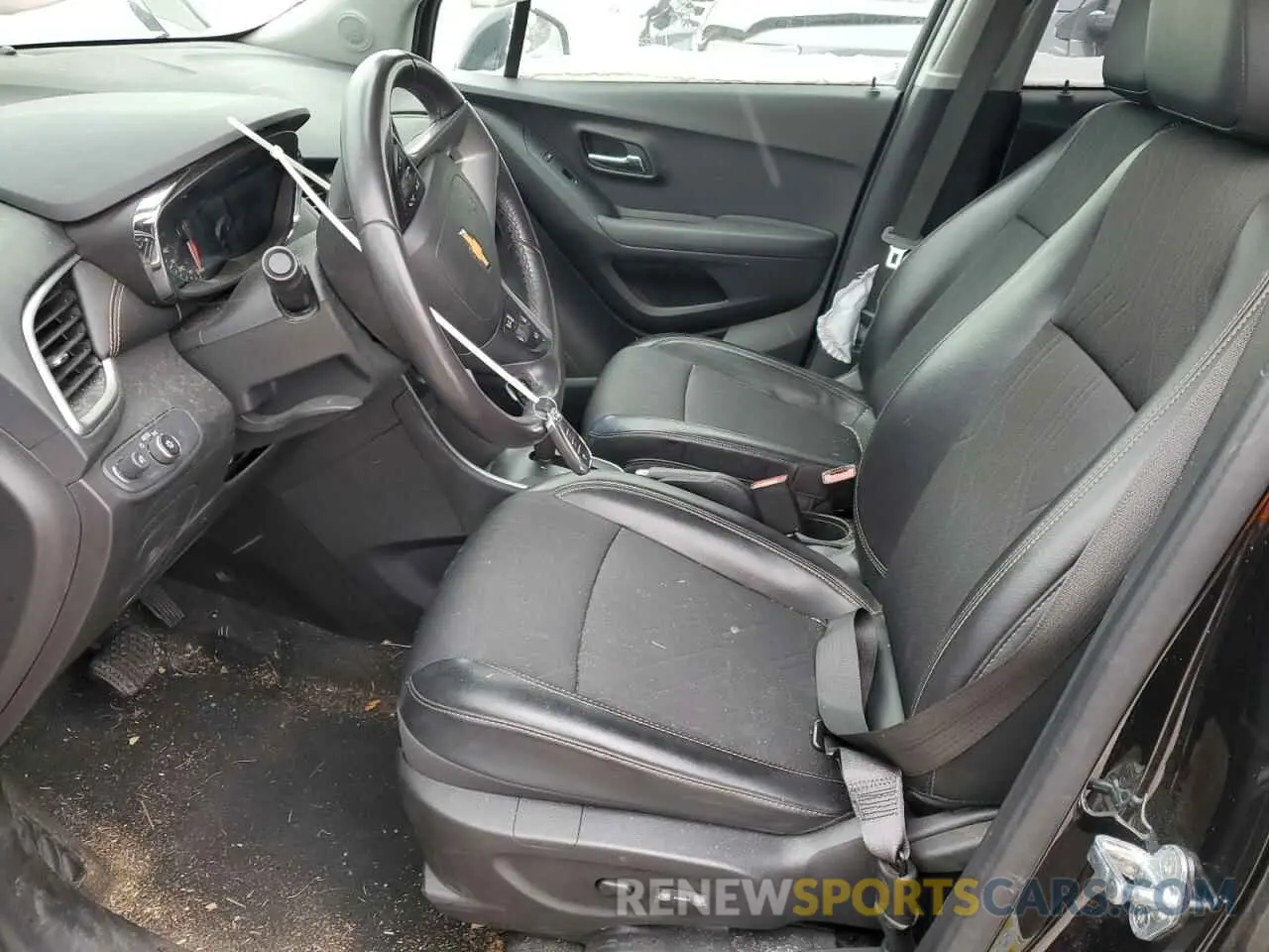 7 Фотография поврежденного автомобиля KL7CJLSB1LB006809 CHEVROLET TRAX 2020