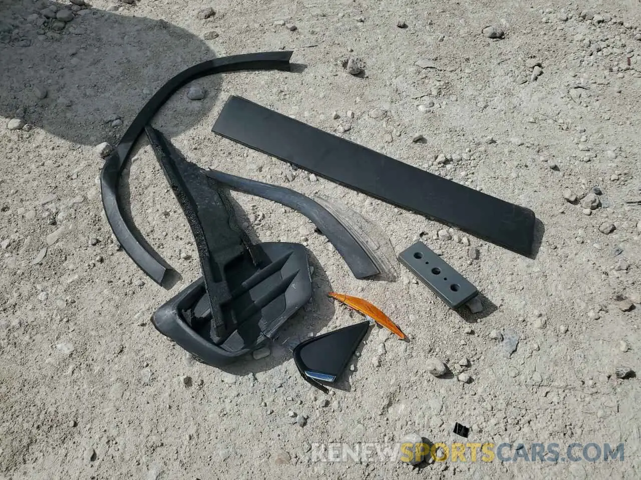 13 Фотография поврежденного автомобиля KL7CJLSB1LB043942 CHEVROLET TRAX 2020