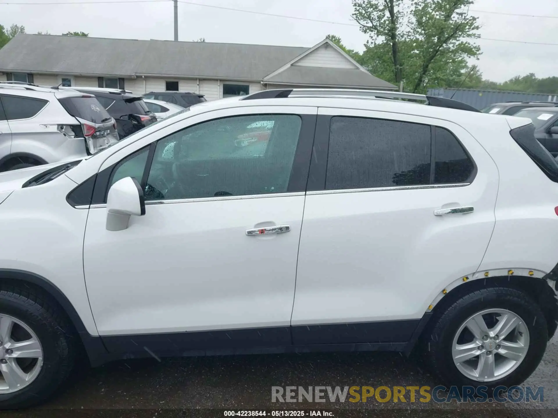 15 Фотография поврежденного автомобиля KL7CJLSB2LB006897 CHEVROLET TRAX 2020