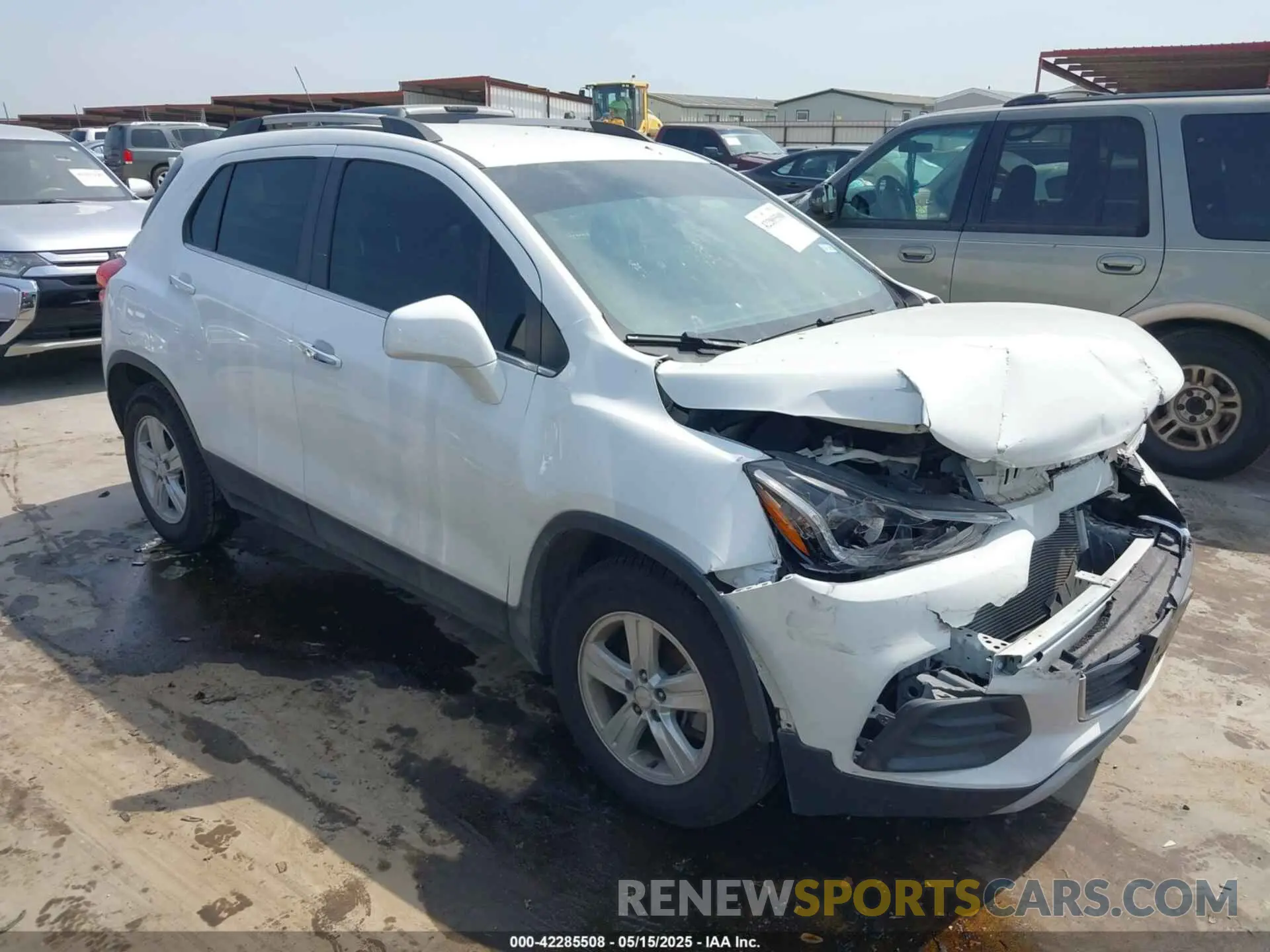 1 Photograph of a damaged car KL7CJLSB2LB009170 CHEVROLET TRAX 2020