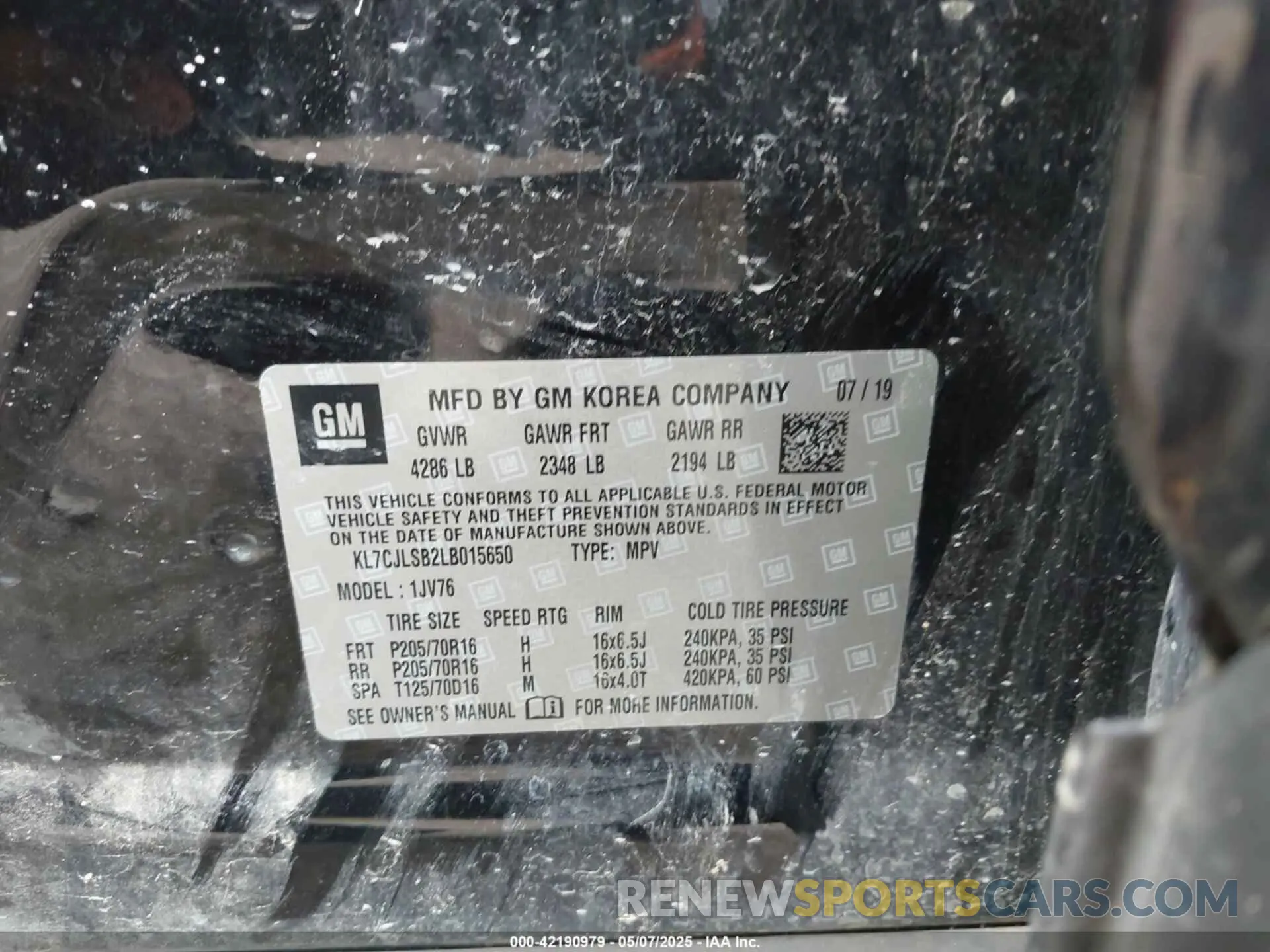9 Photograph of a damaged car KL7CJLSB2LB015650 CHEVROLET TRAX 2020