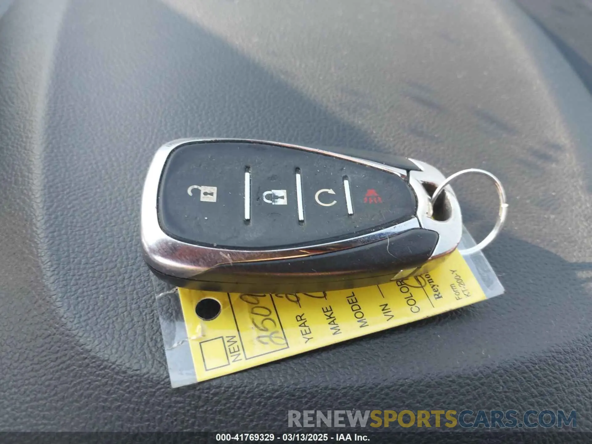 11 Фотография поврежденного автомобиля KL7CJLSB2LB322171 CHEVROLET TRAX 2020