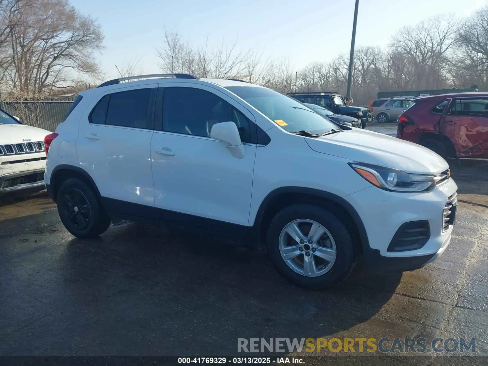 13 Фотография поврежденного автомобиля KL7CJLSB2LB322171 CHEVROLET TRAX 2020