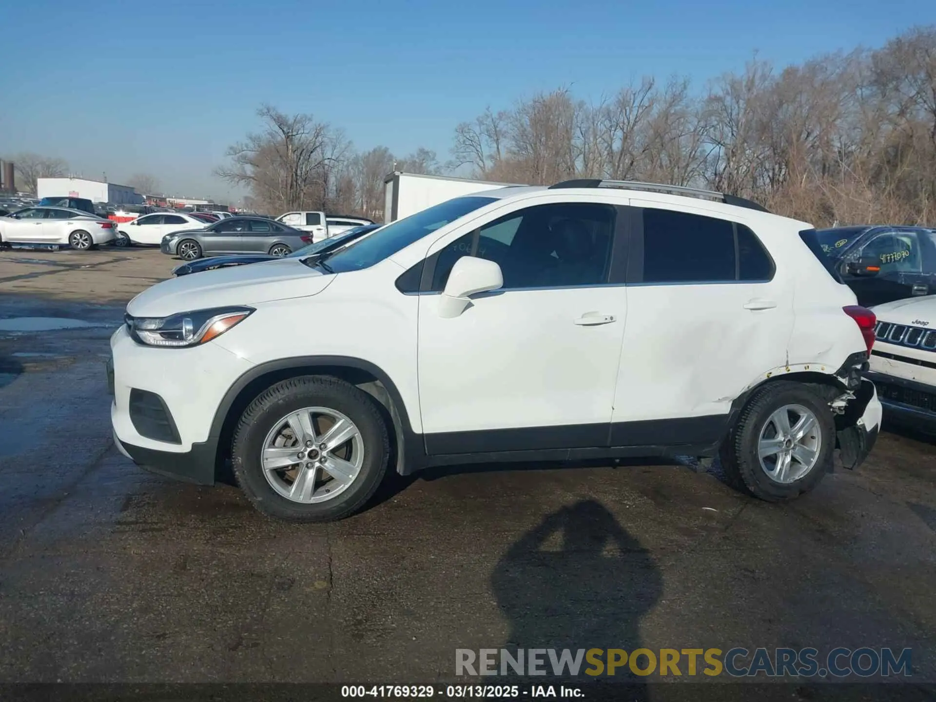 14 Фотография поврежденного автомобиля KL7CJLSB2LB322171 CHEVROLET TRAX 2020
