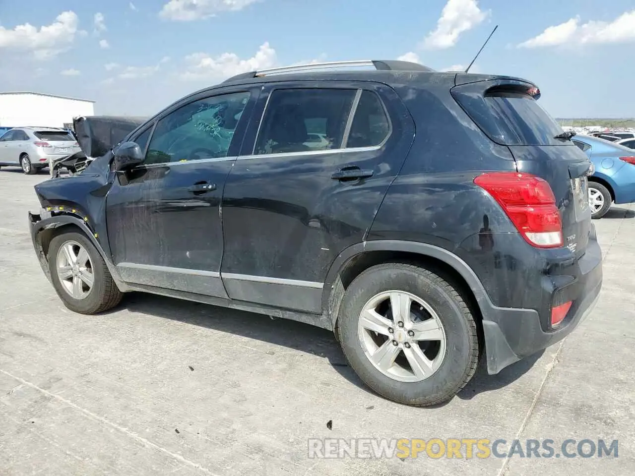2 Фотография поврежденного автомобиля KL7CJLSB2LB336829 CHEVROLET TRAX 2020