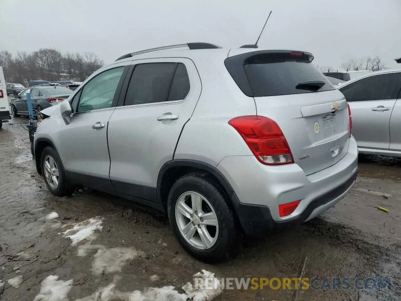 2 Photograph of a damaged car KL7CJLSB4LB001555 CHEVROLET TRAX 2020