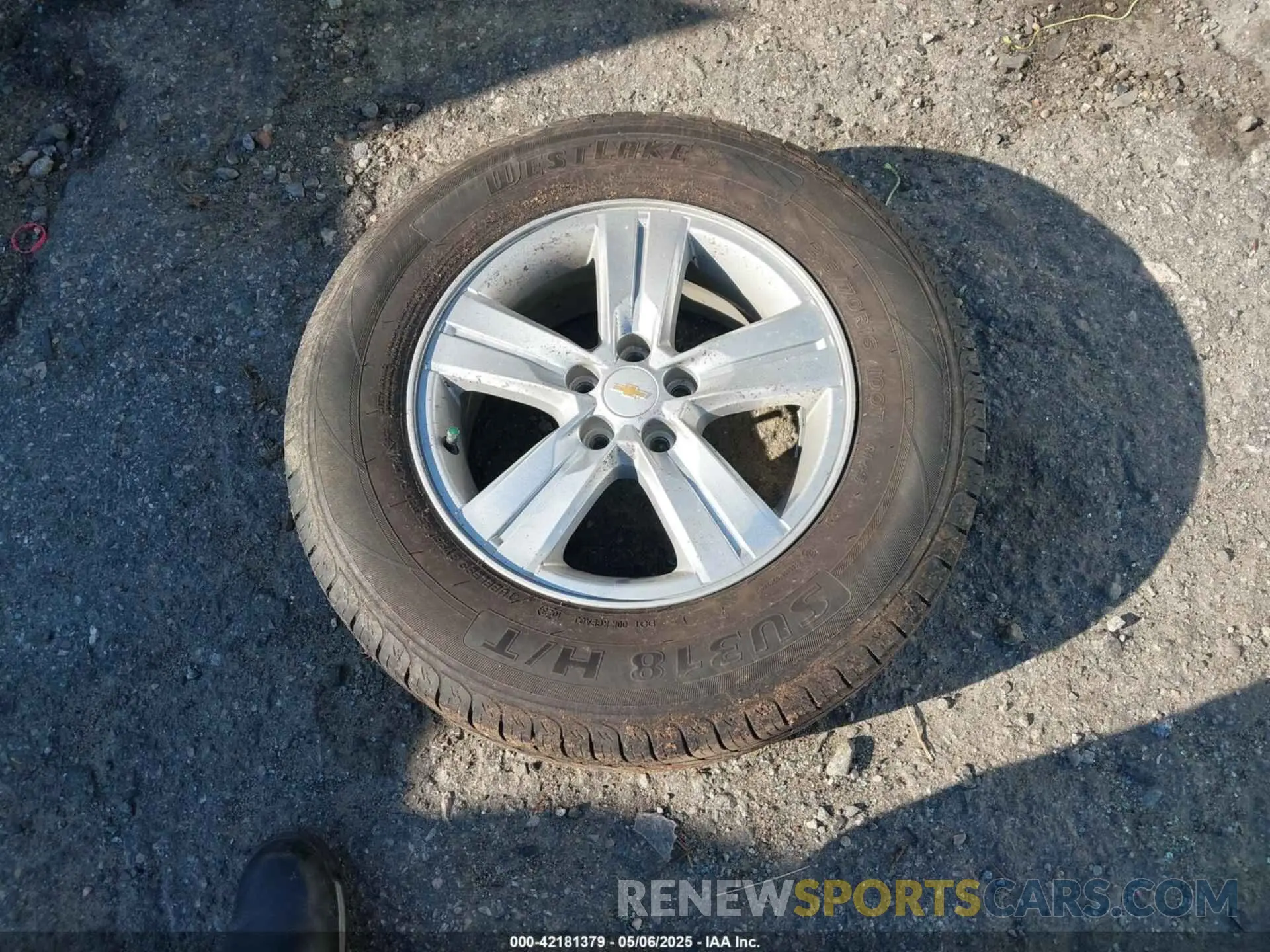 12 Фотография поврежденного автомобиля KL7CJLSB5LB337747 CHEVROLET TRAX 2020