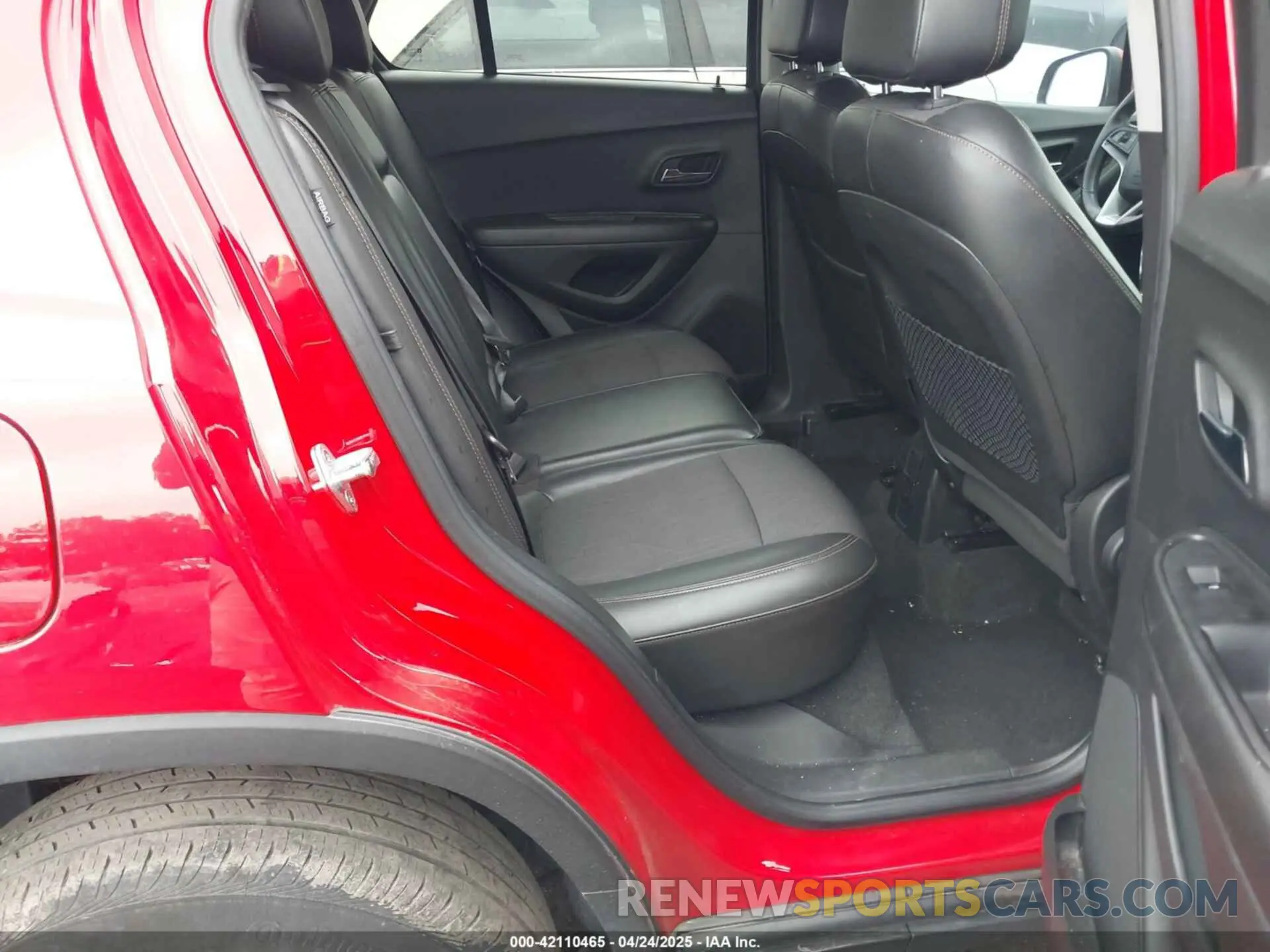 8 Фотография поврежденного автомобиля KL7CJLSB5LB343435 CHEVROLET TRAX 2020
