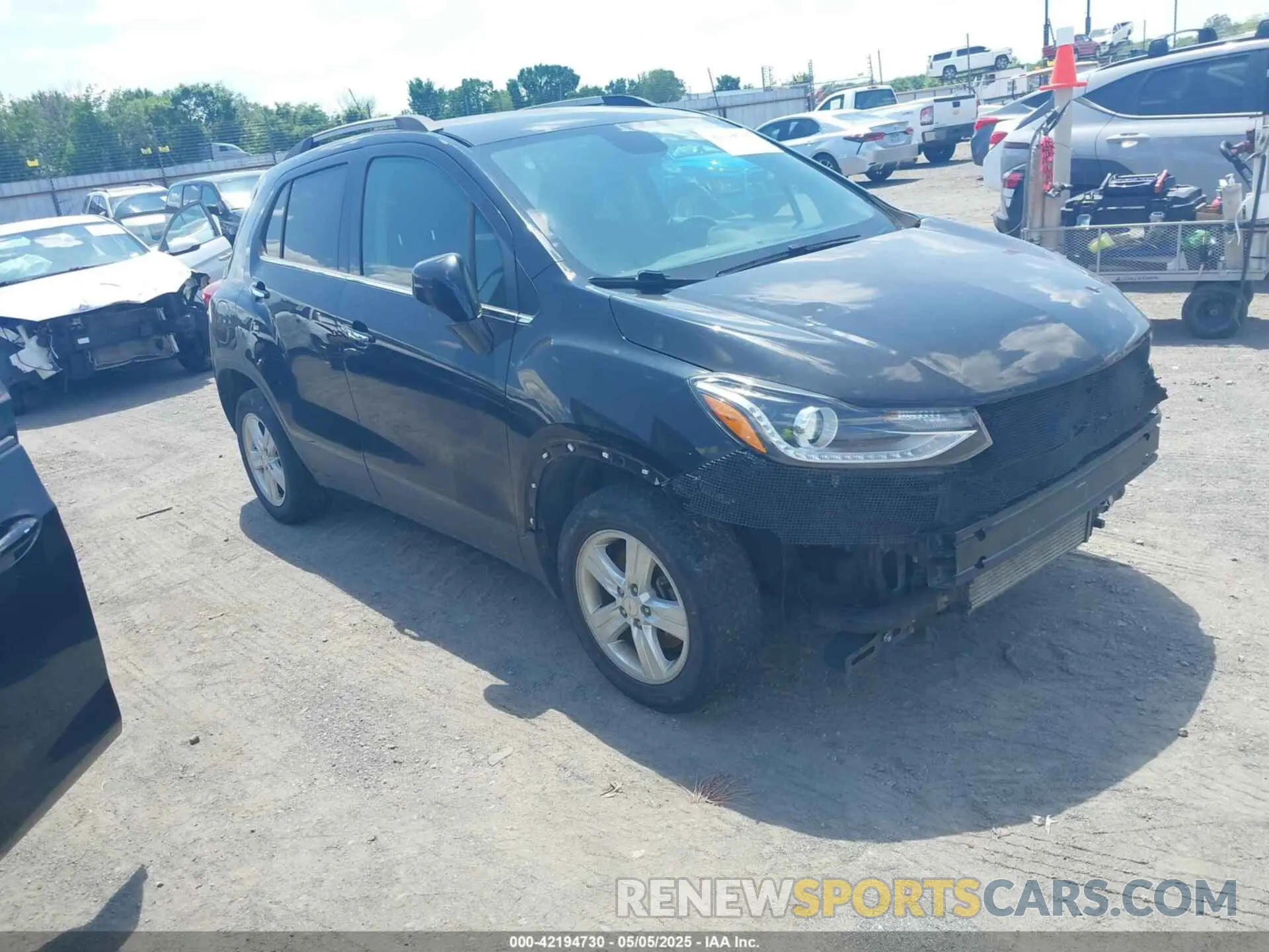 1 Фотография поврежденного автомобиля KL7CJLSB6LB014470 CHEVROLET TRAX 2020
