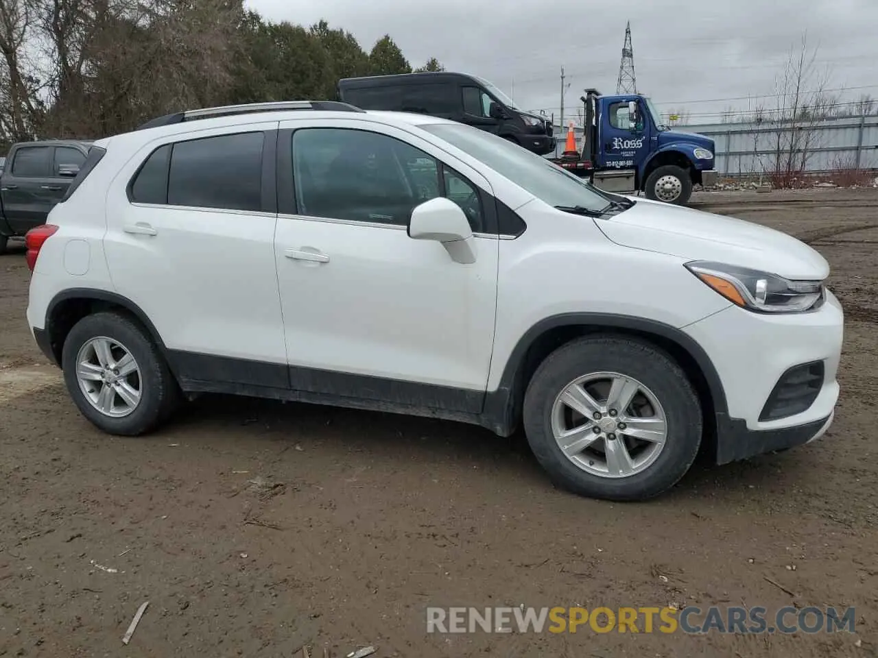 4 Photograph of a damaged car KL7CJLSB6LB338213 CHEVROLET TRAX 2020