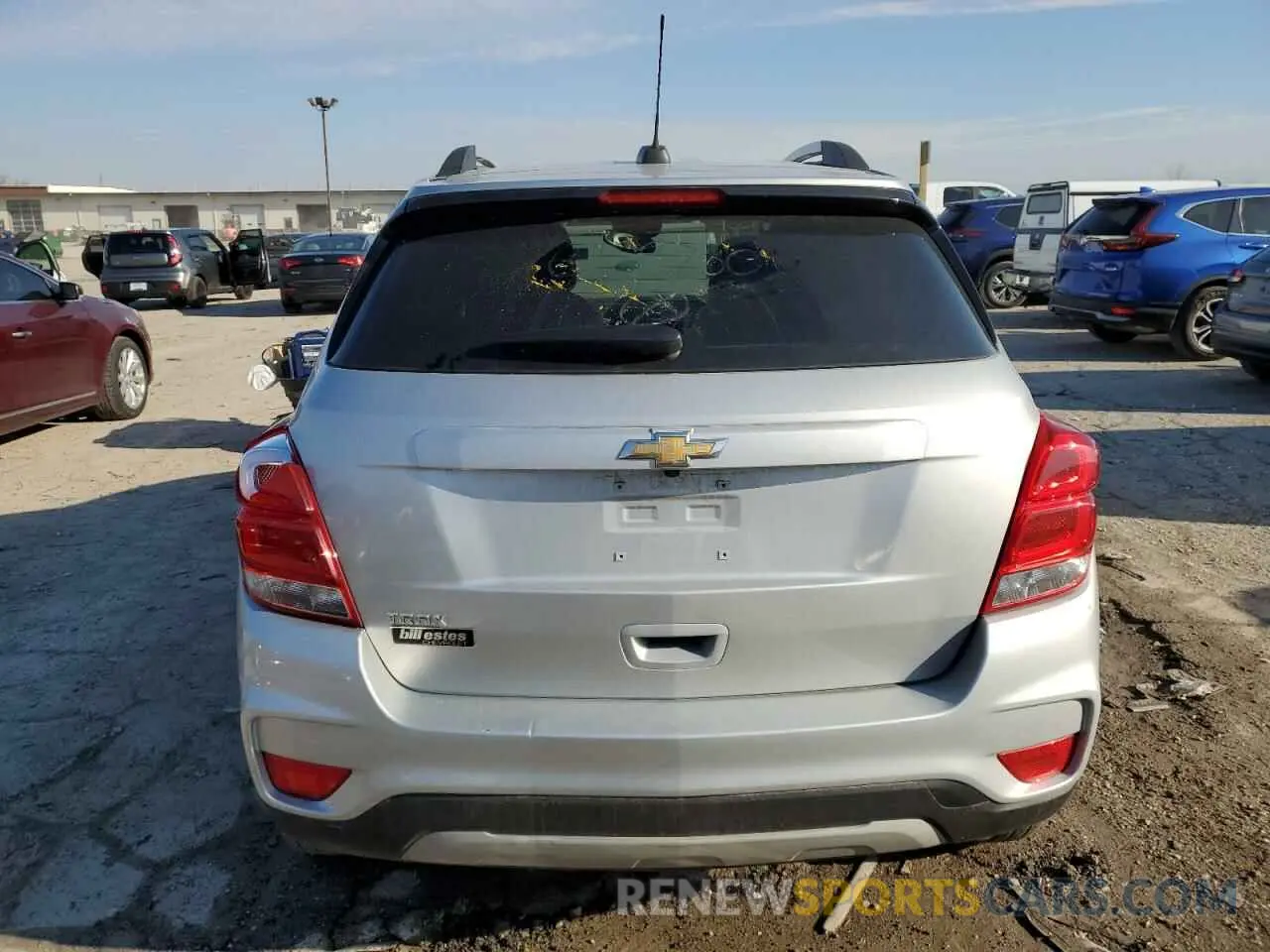 6 Фотография поврежденного автомобиля KL7CJLSB7LB009780 CHEVROLET TRAX 2020