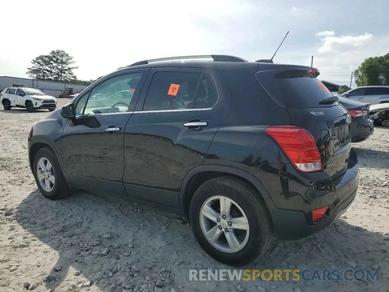 2 Photograph of a damaged car KL7CJLSB7LB057733 CHEVROLET TRAX 2020
