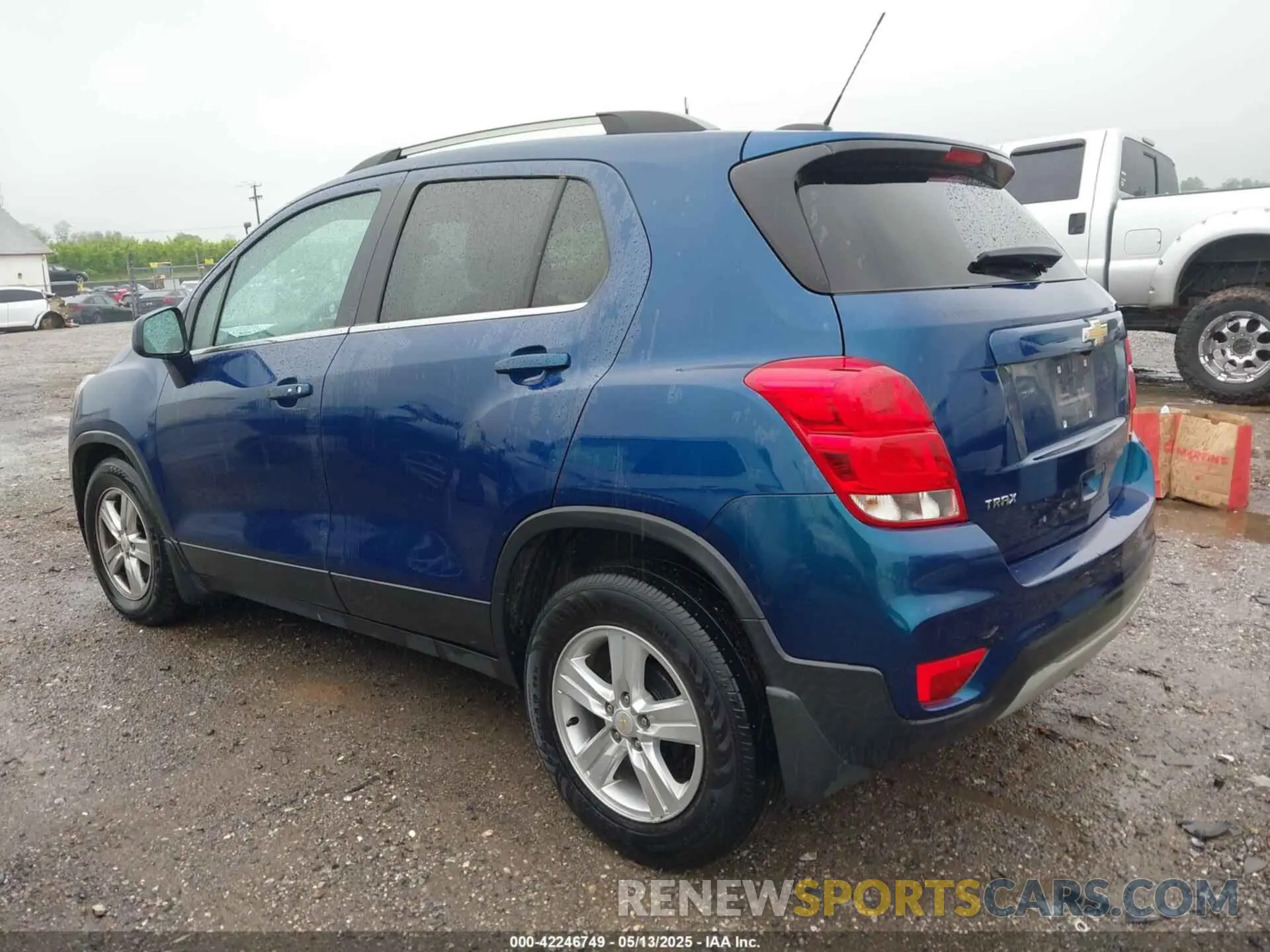 3 Фотография поврежденного автомобиля KL7CJLSB7LB333442 CHEVROLET TRAX 2020