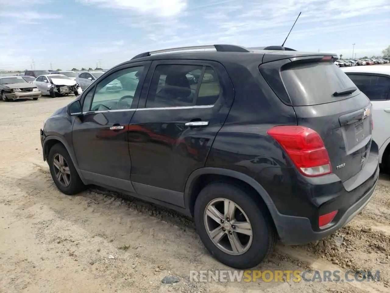 2 Photograph of a damaged car KL7CJLSB8LB009903 CHEVROLET TRAX 2020