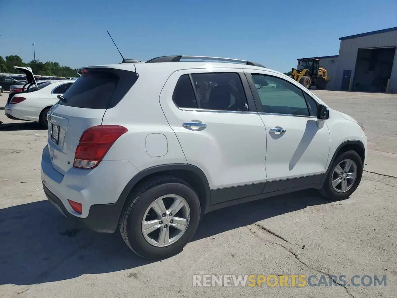 3 Photograph of a damaged car KL7CJLSB8LB058390 CHEVROLET TRAX 2020