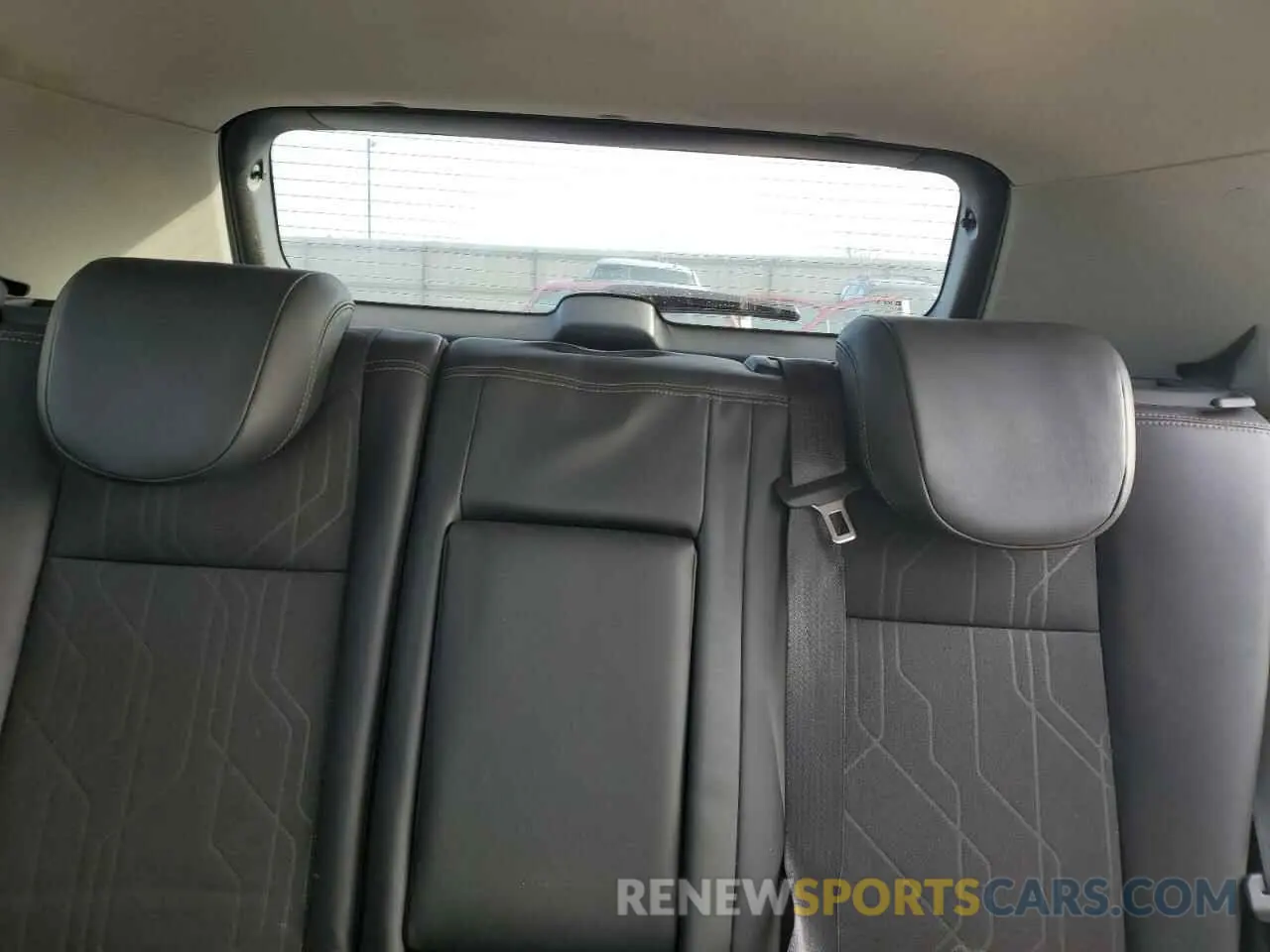 10 Фотография поврежденного автомобиля KL7CJLSB9LB319185 CHEVROLET TRAX 2020
