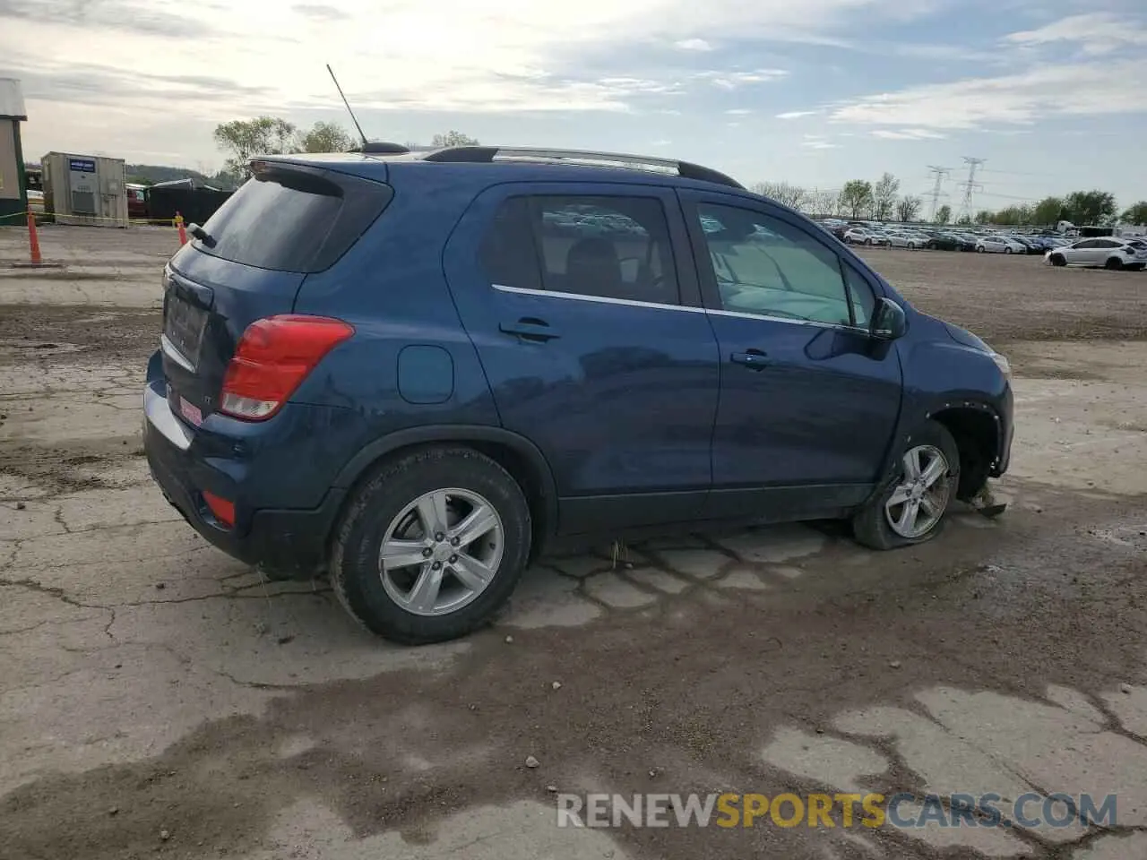 3 Photograph of a damaged car KL7CJLSB9LB330512 CHEVROLET TRAX 2020