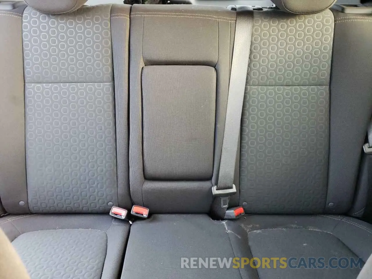 10 Фотография поврежденного автомобиля KL7CJNSBXLB324150 CHEVROLET TRAX 2020