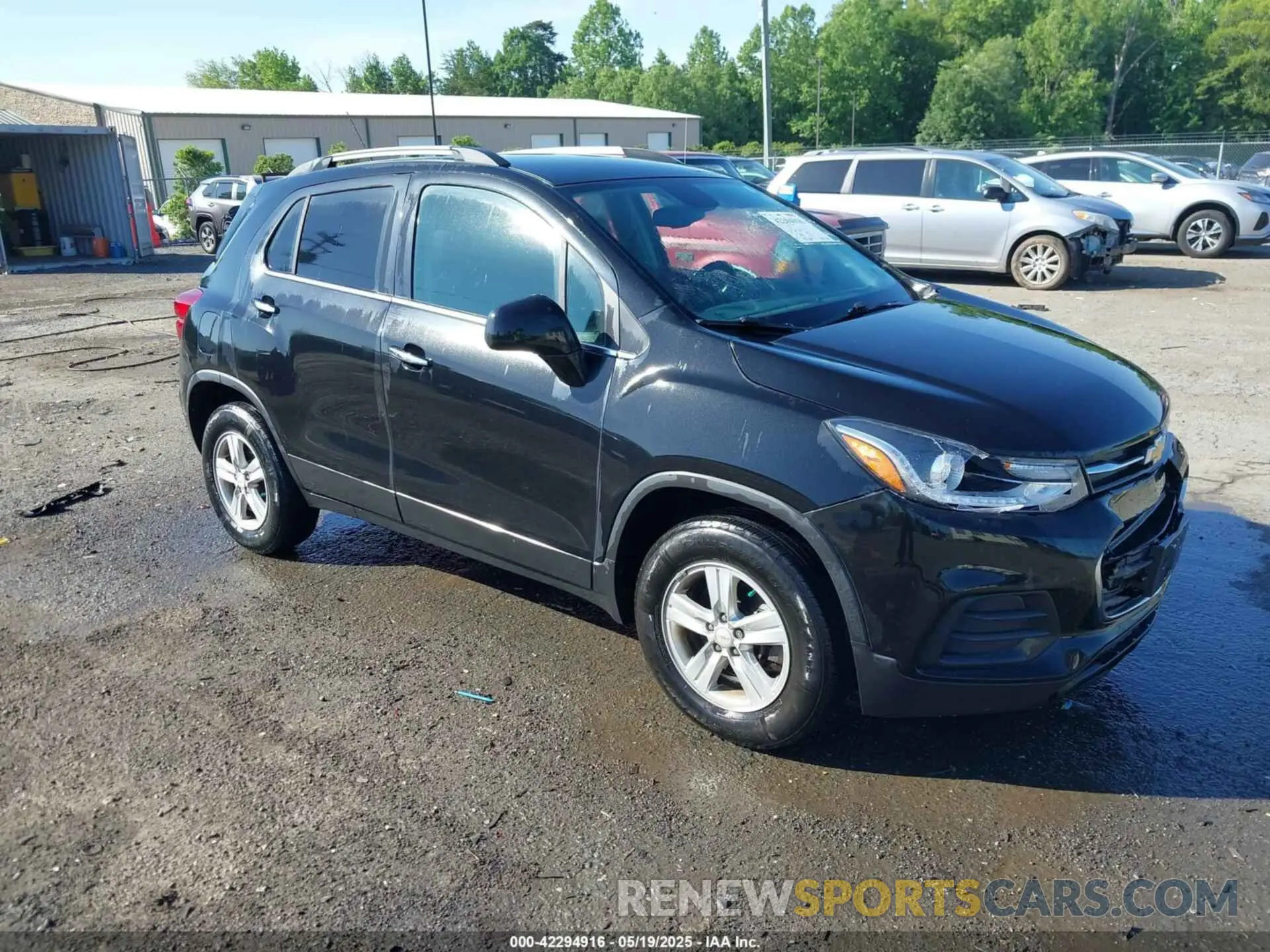 1 Photograph of a damaged car KL7CJPSB0LB027934 CHEVROLET TRAX 2020
