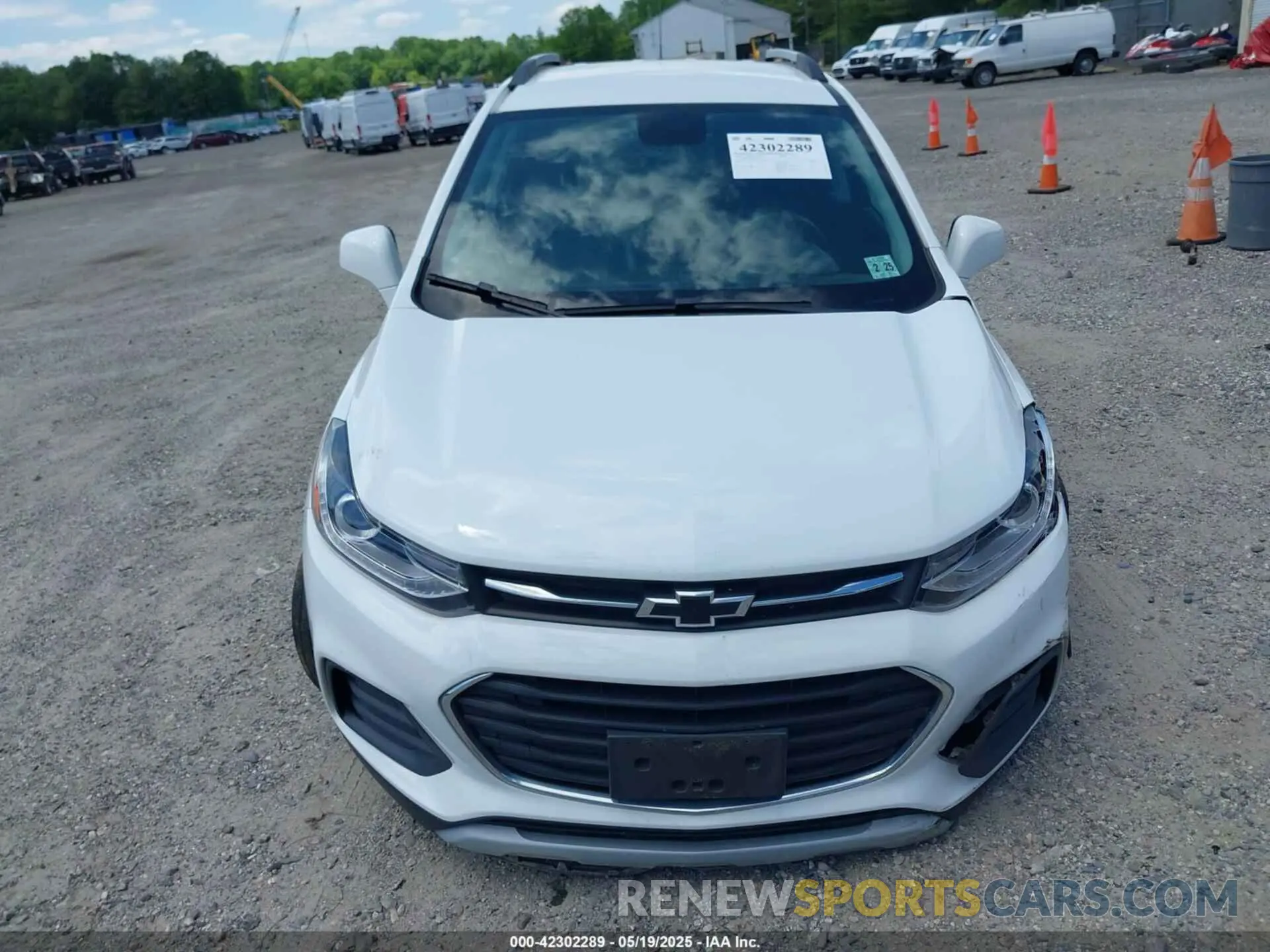 11 Photograph of a damaged car KL7CJPSB0LB057547 CHEVROLET TRAX 2020