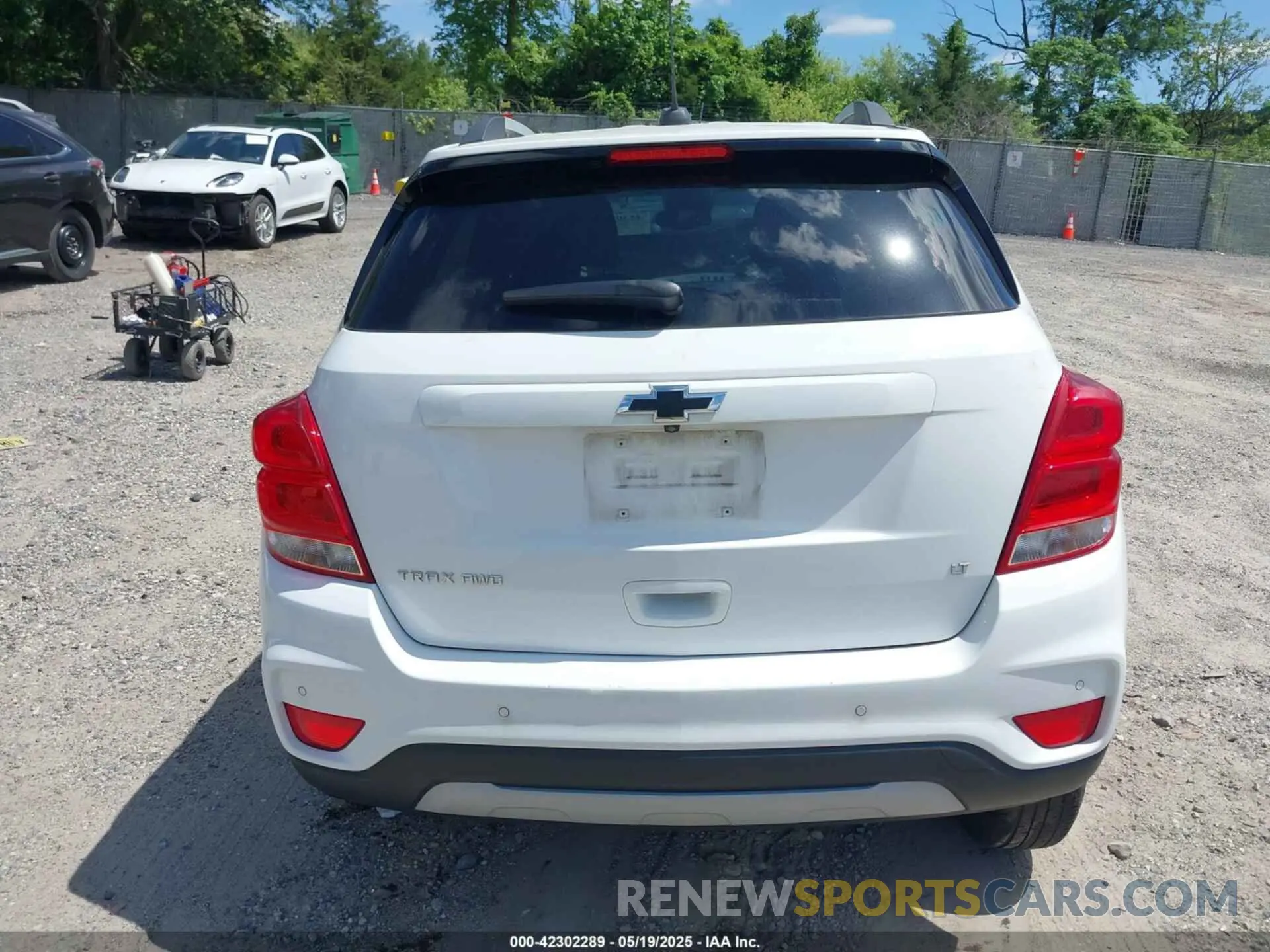 15 Photograph of a damaged car KL7CJPSB0LB057547 CHEVROLET TRAX 2020